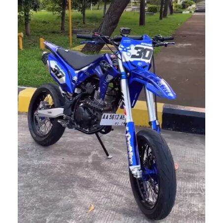 DECAL CRF FULL HOLOGRAM CUSTOM NO DAN NAMA Harga 490,000 rupiah*Gratis Ongkir