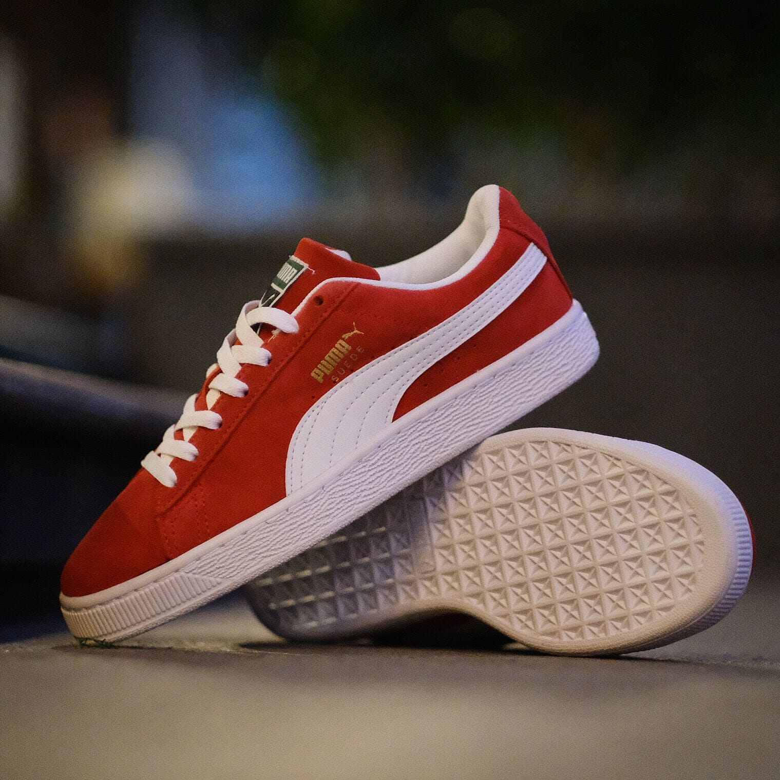 puma suede trainers red