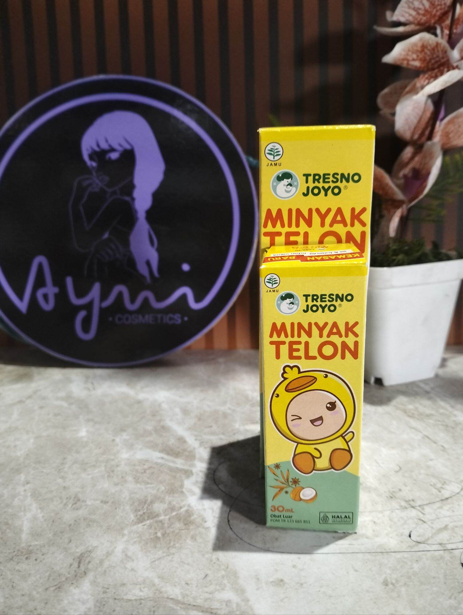 Tresno joyo minyak telon 100ml free 30 ml