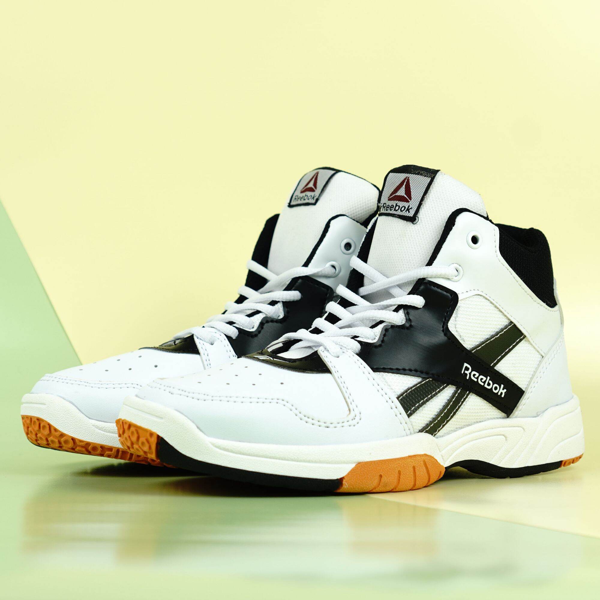 Sepatu basket shop reebok terbaru