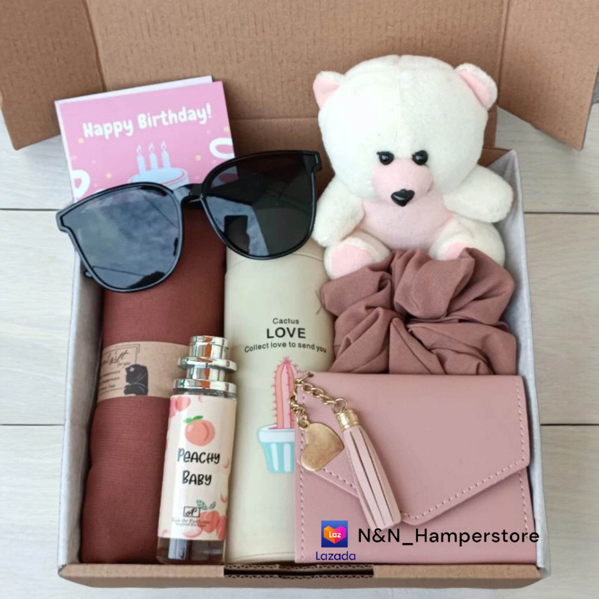 Hamper hadiah for Girls on Their Birthday — Anniversary