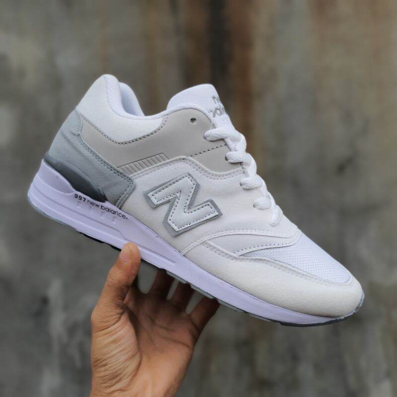 sepatu sneakers new balance pria nb 997 