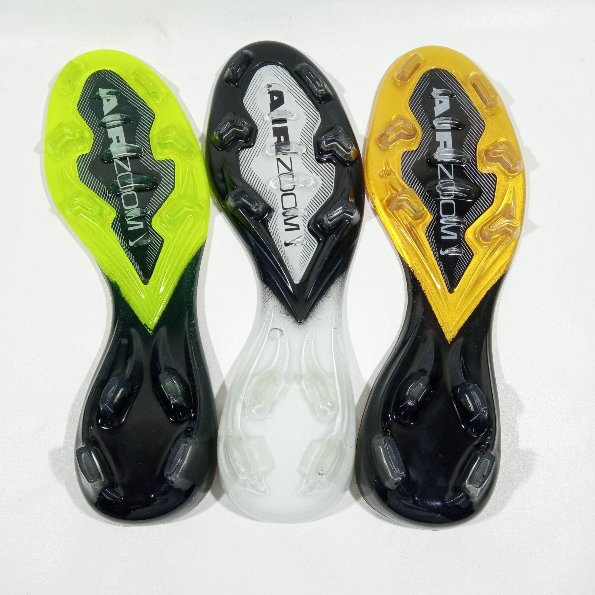 sol sepatu bola nike mercurial