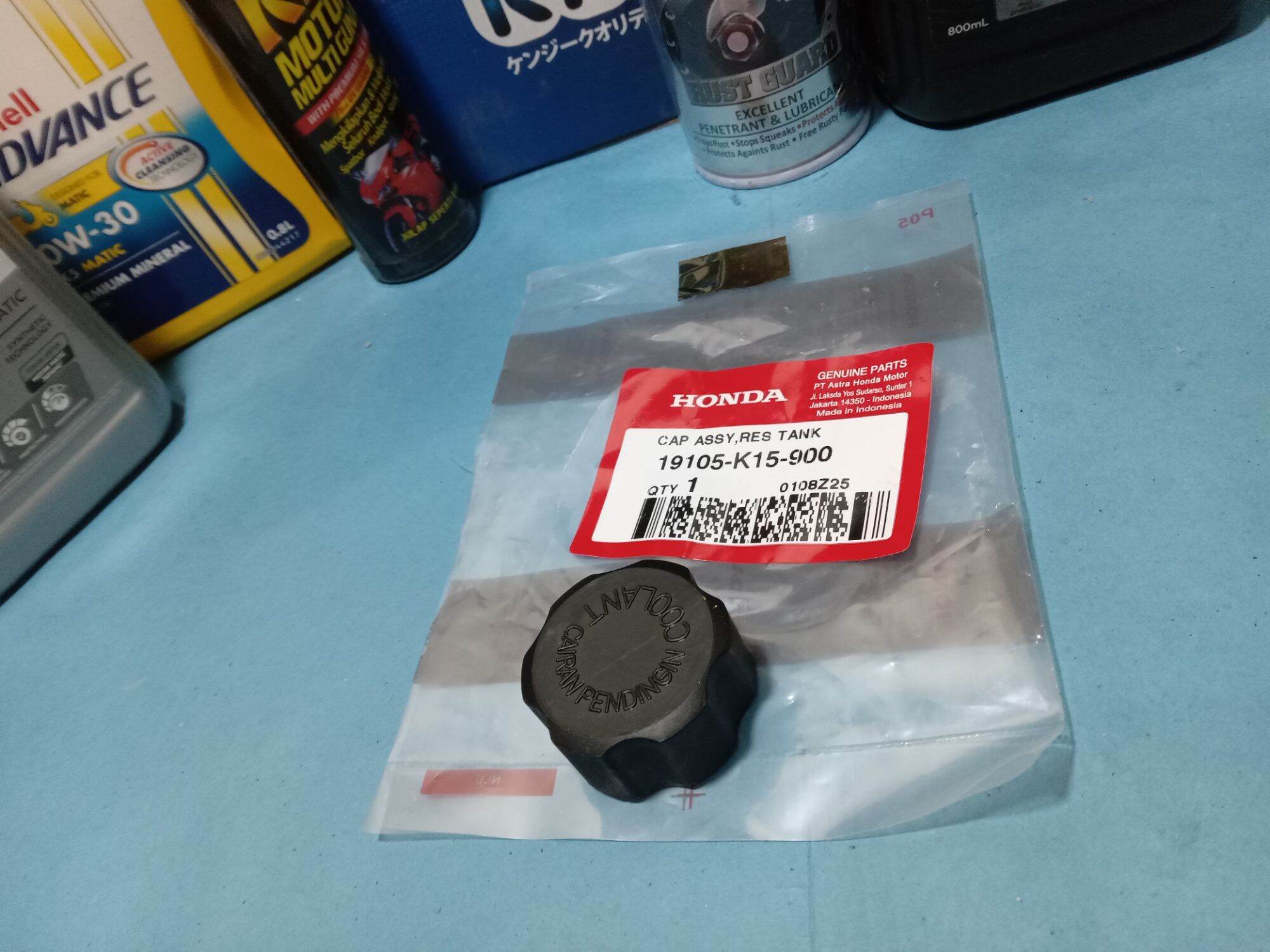 tutup tangki radiator original cb.150r.cbr150r Harga 25,000 rupiah*Gratis Ongkir