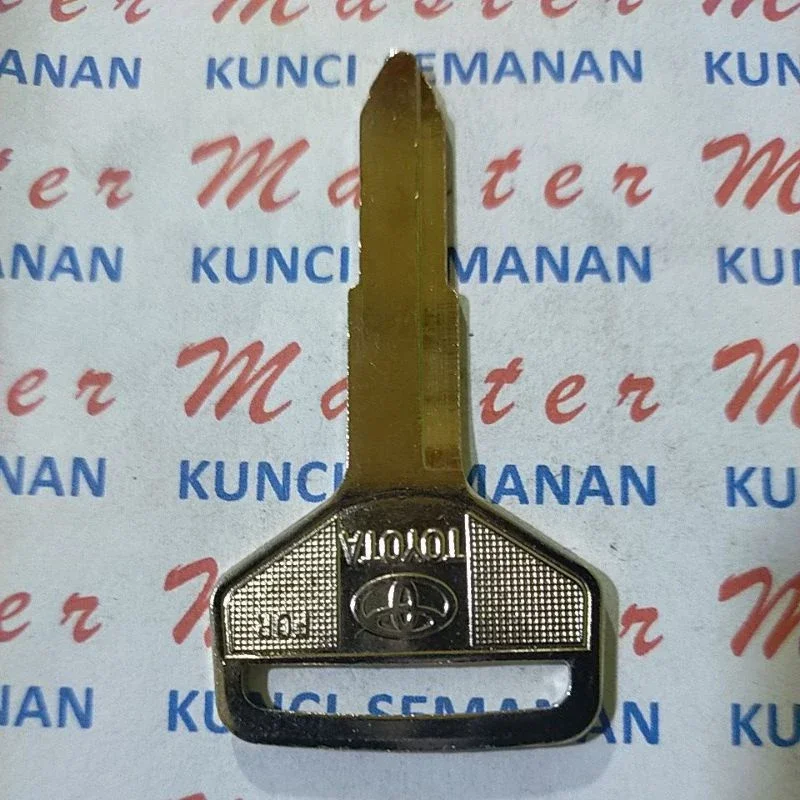 Toyota Kijang Iron Key Material Harga  3,800 rupiah*Gratis Ongkir