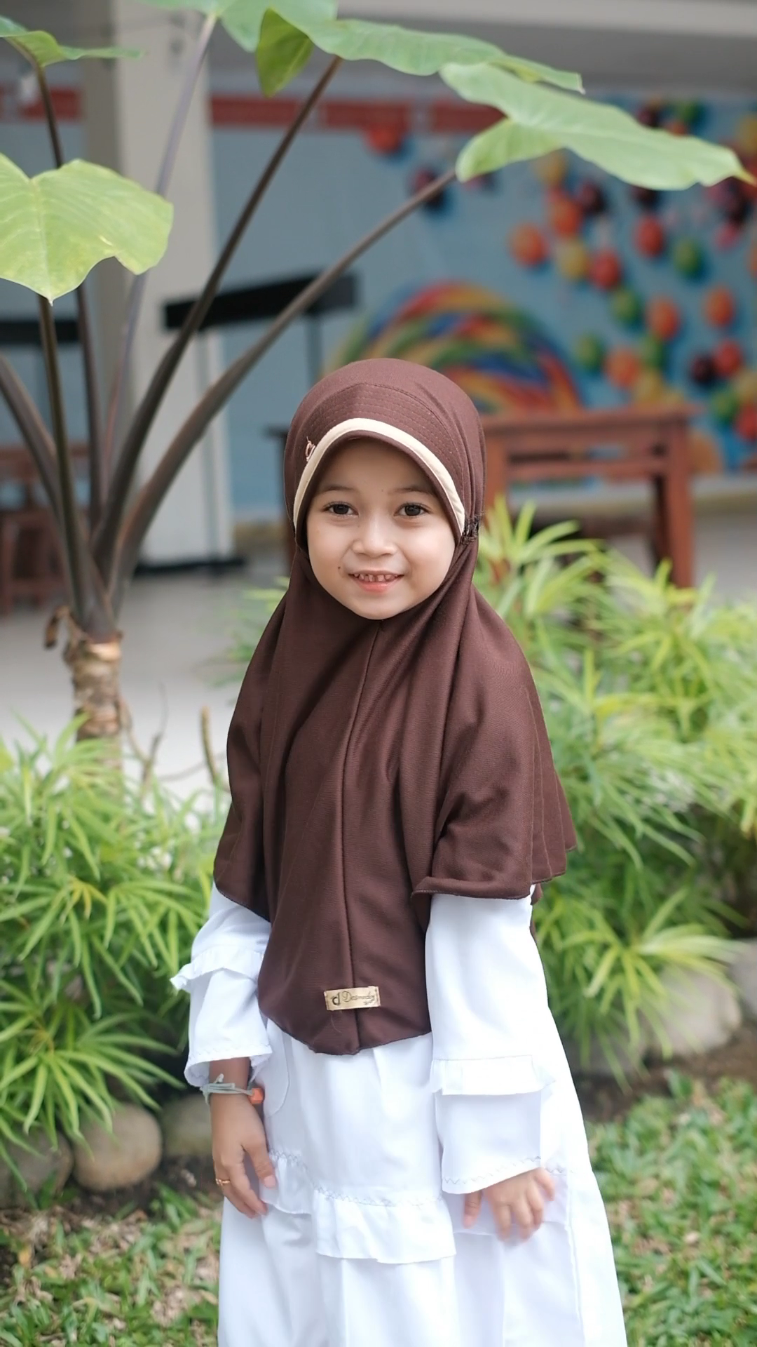 Jilbab Anak Sekolah Ayuka Usia 3-12 Tahun / Jilbab Anak Pramuka Serut Belakang Bahan
