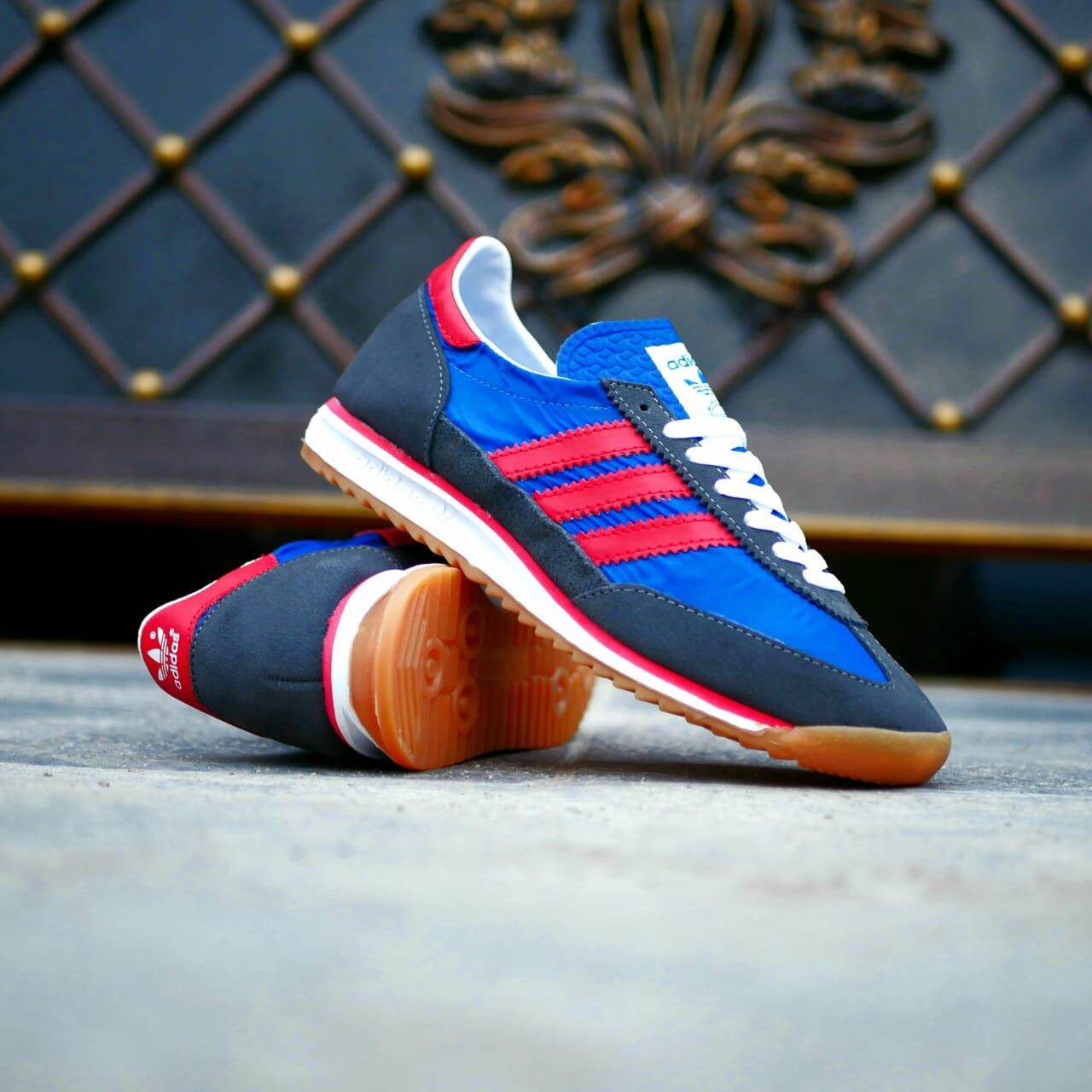 red adidas sl72