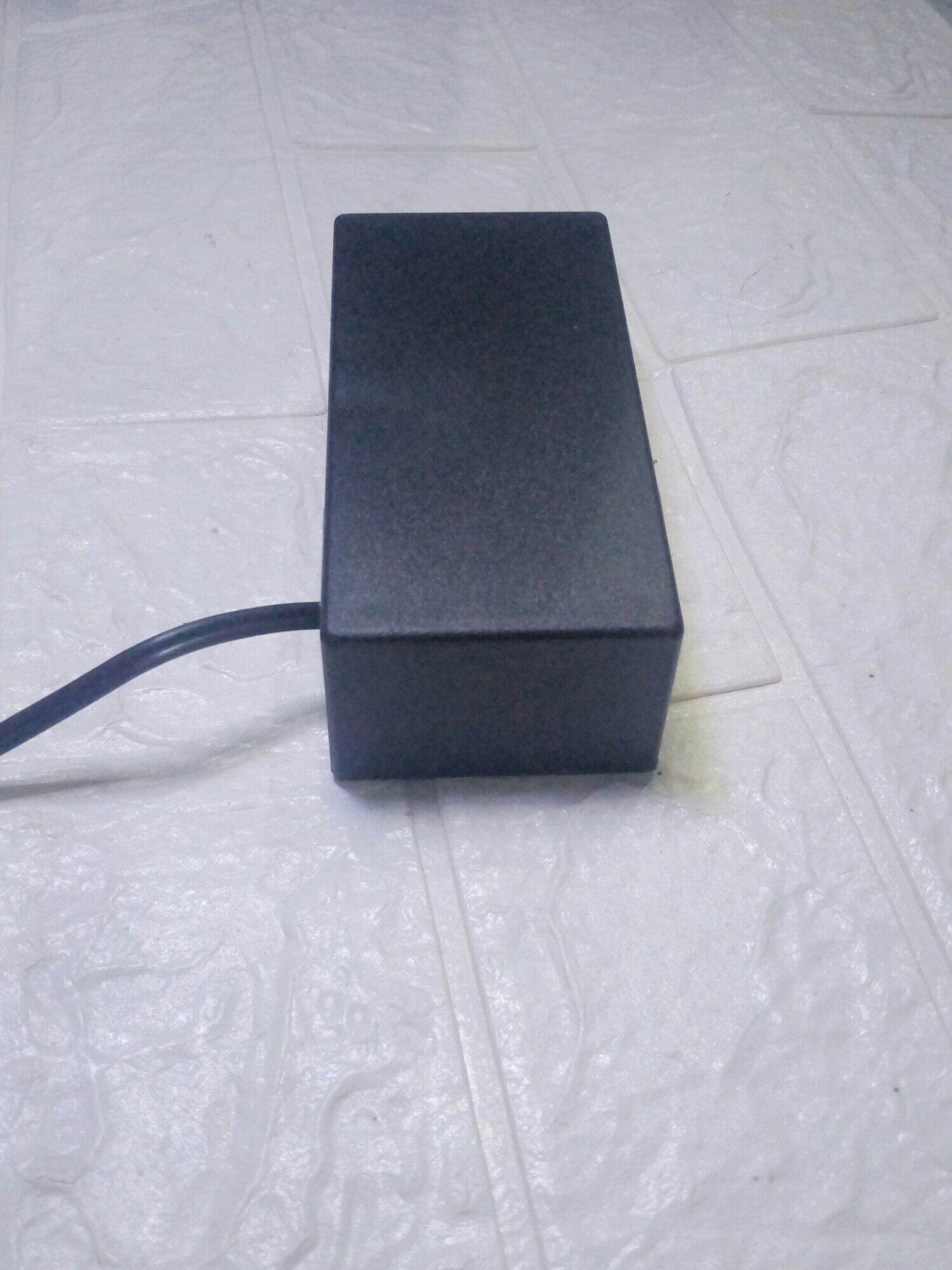 Ups mini/ powerbank wifi router, cctv, htb, stb 12 volt, backup baterai 12 volt dc. 