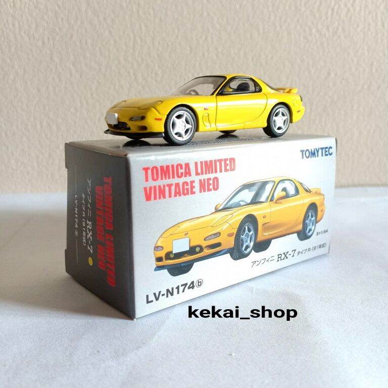 Hot Wheels - BMW 3.0 CSL Race Car 73 Red Edition - HCY58 - Escorrega o Preço