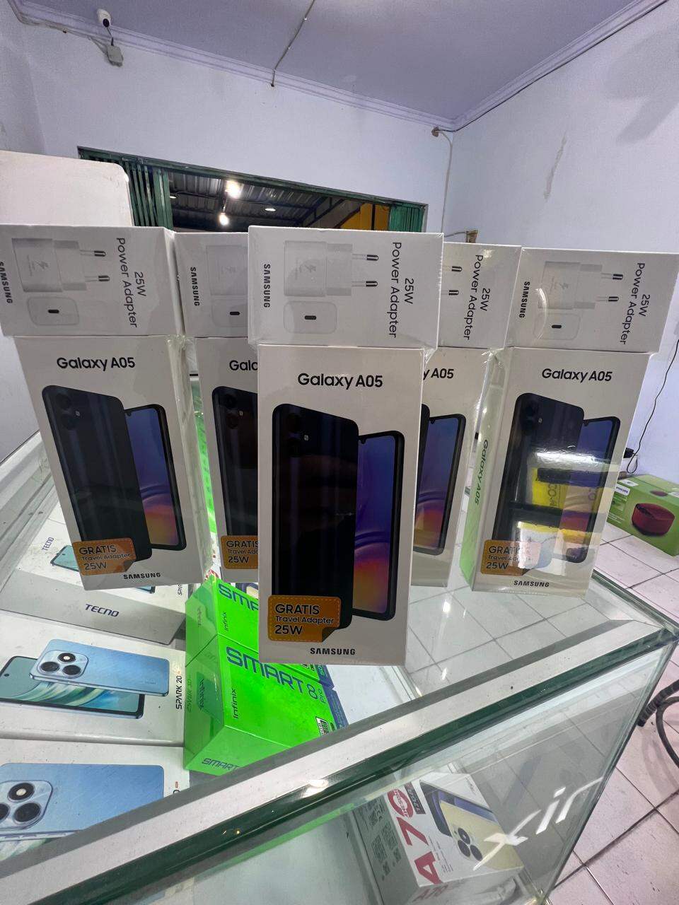 samsung galaxy a05 4/128GB garansi resmi Harga 1,450,000 rupiah*Gratis Ongkir
