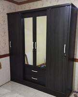 Lemari Pakaian 4 Pintu Sliding