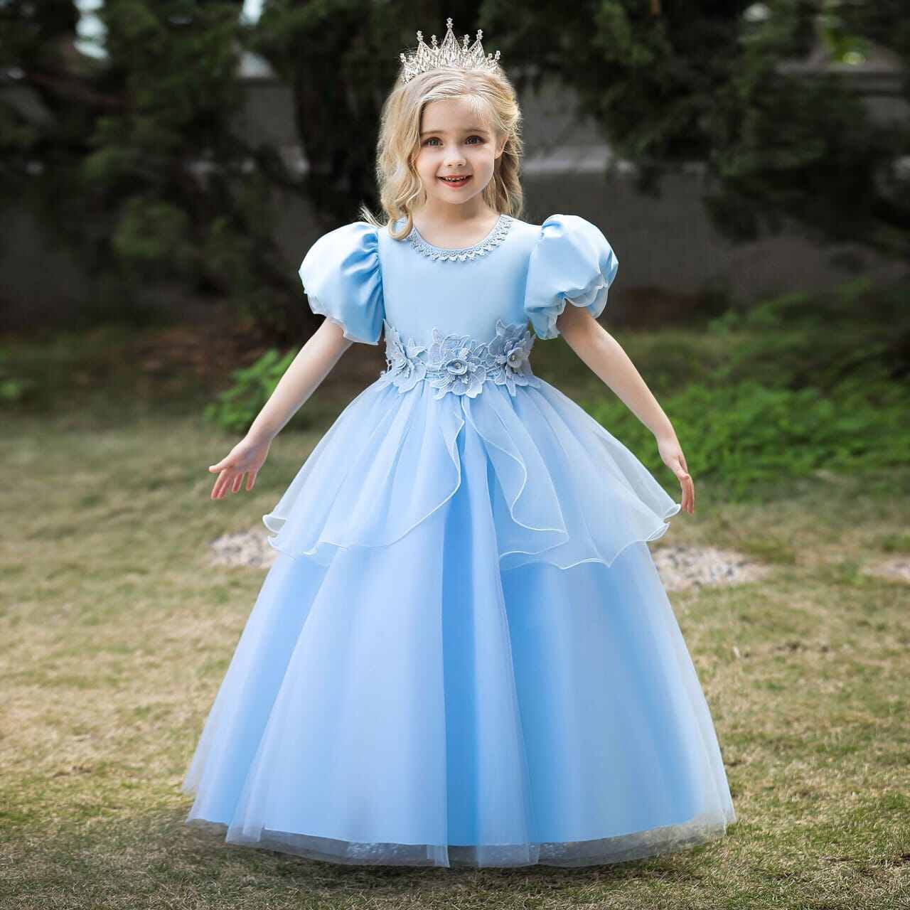 Cinderella gaun 2025