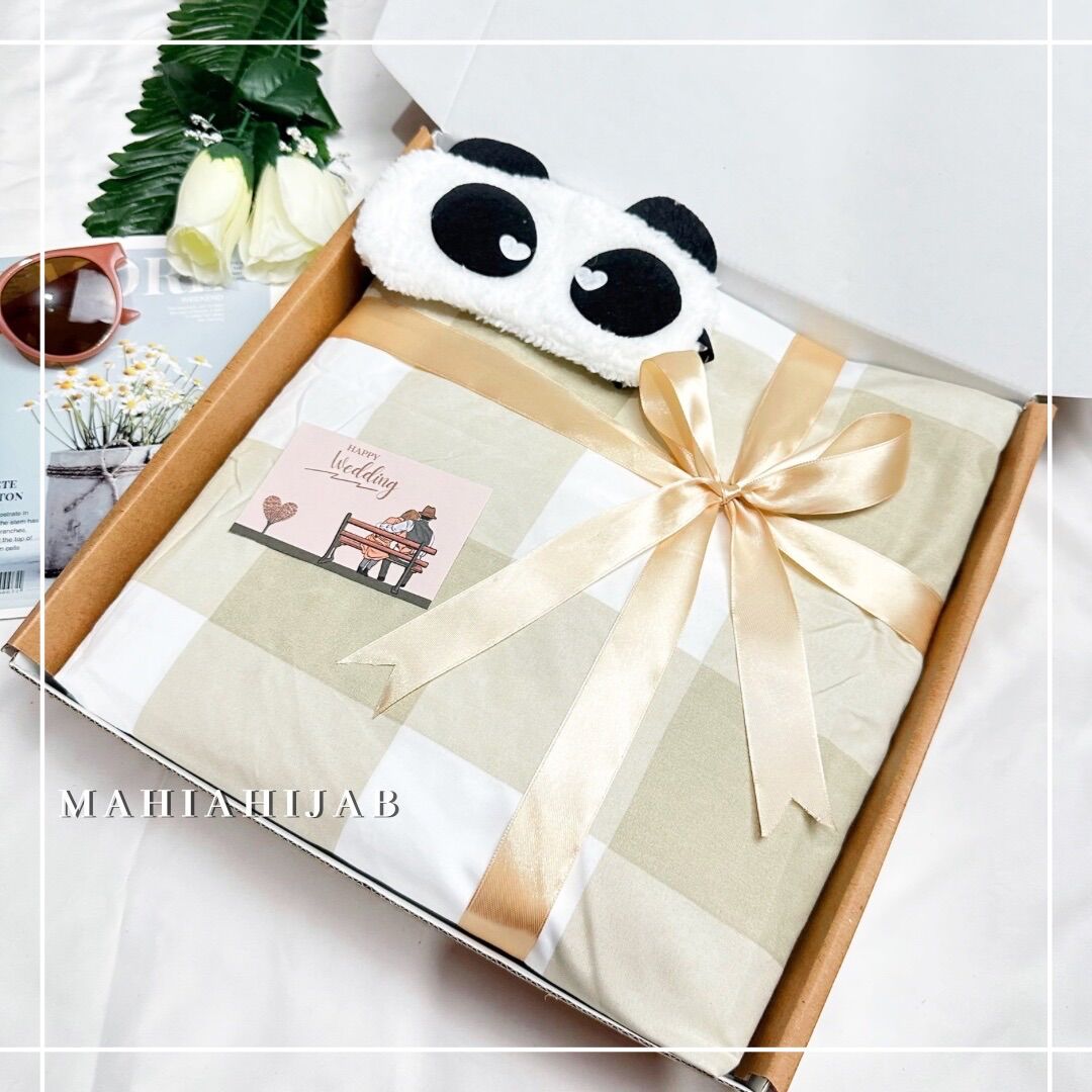 Hampers Sprei 180x200 King Size / Kado Pernikahan,Ulang Tahun,Anniversary / Hampers pernikahan