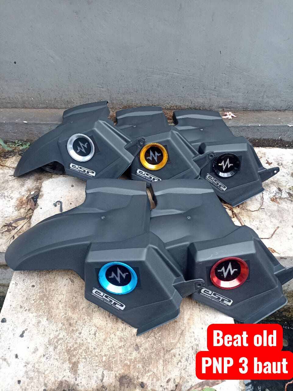 Old/new beat hugger promo + mouthpiece + beat ESP fi pop Street sticker rough/smooth 2012-2023 old beat 3 new beat Bolt 1 underbust beat hugger Bolt plus mouthpiece plus sticker Harga 39,990 rupiah*Gratis Ongkir