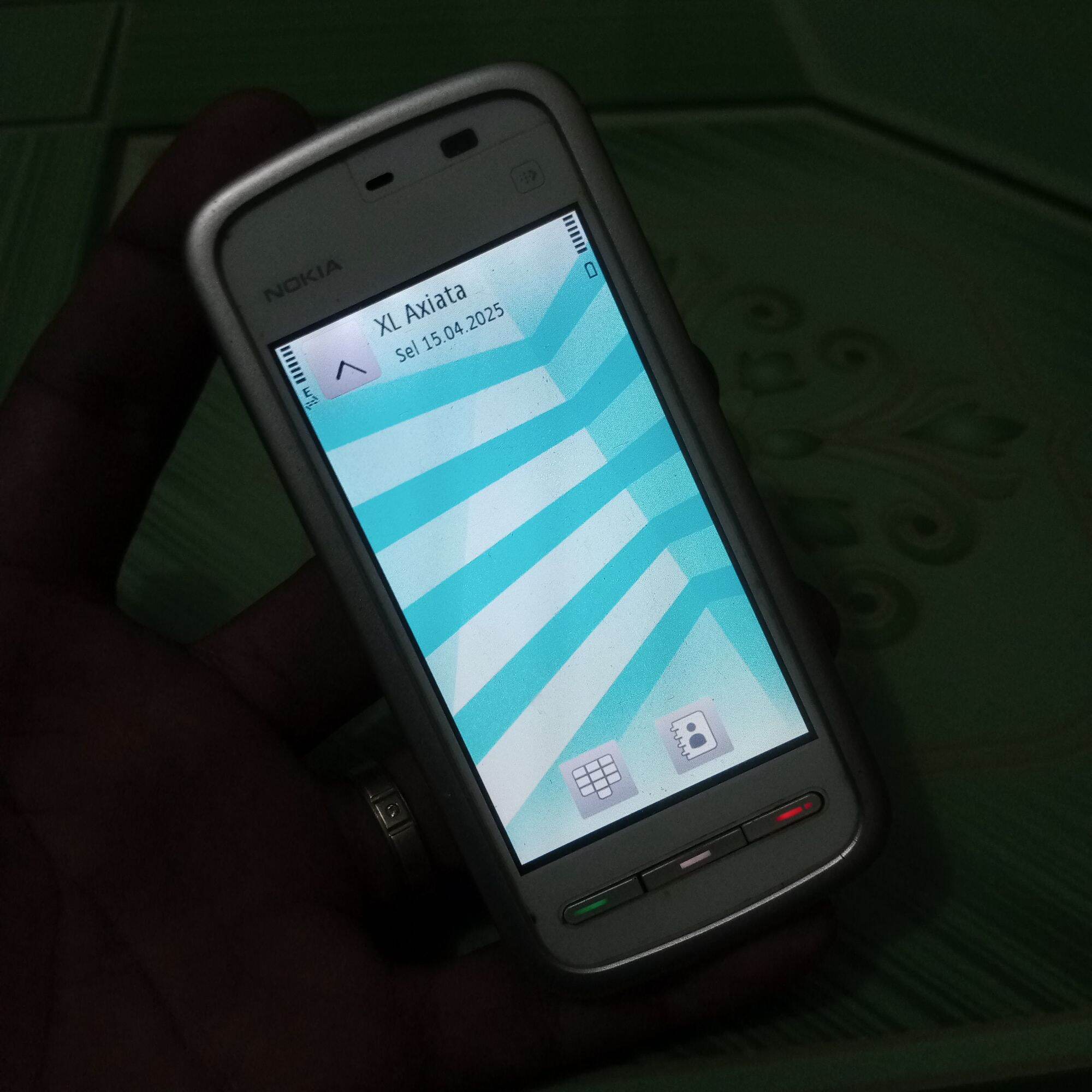 Nokia 5230 Nostalgia buat musikan/bahan saja ya Harga 138,500 rupiah*Gratis Ongkir