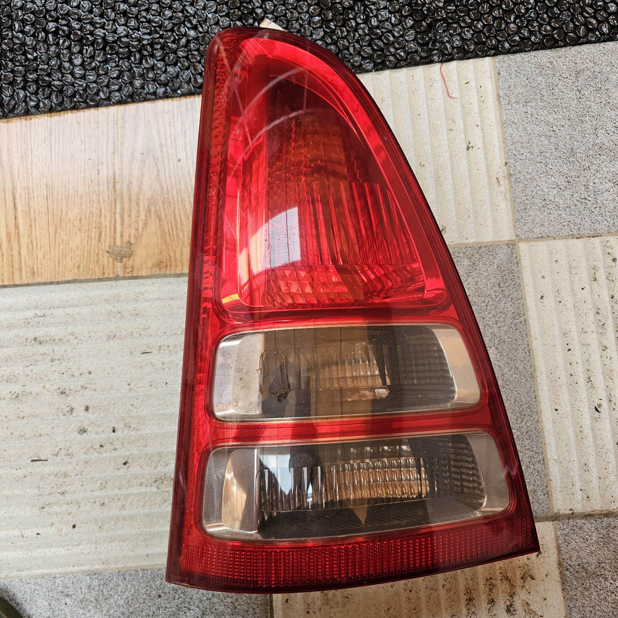 Original Stoplamp Lampu Rem Belakang Kiri Toyota Kijang Innova Inova 2004 Up 2008 Giá 350,000 Đồng*Miễn phí vận chuyển