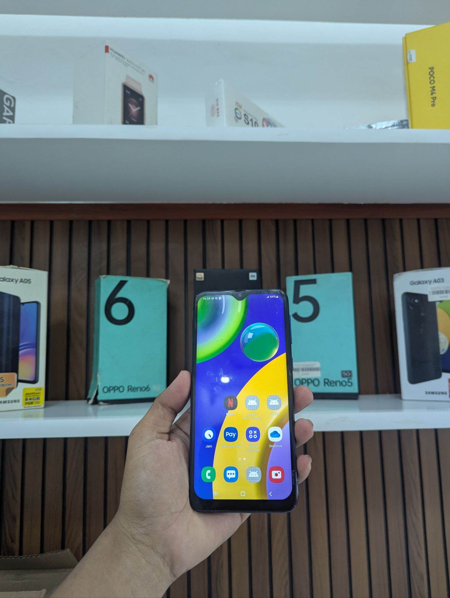 Samsung Galaxy M21 4/64 NFC | unit only | original official | price 845.000 Harga  845,000 Ringgit*Penghantaran Percuma