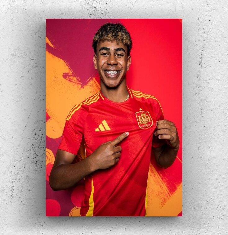 Poster dinding Lamine yamal size A3+ | Lazada Indonesia