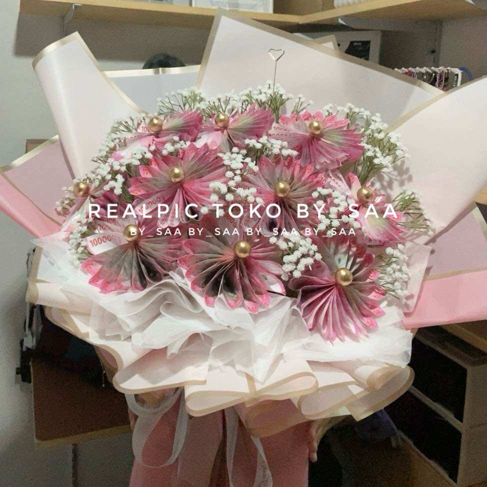 buket bunga Bouquet with Money Flowers Starting from 100 Thousand - 2 Million