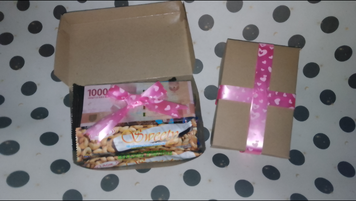 hampers cemilan 500k