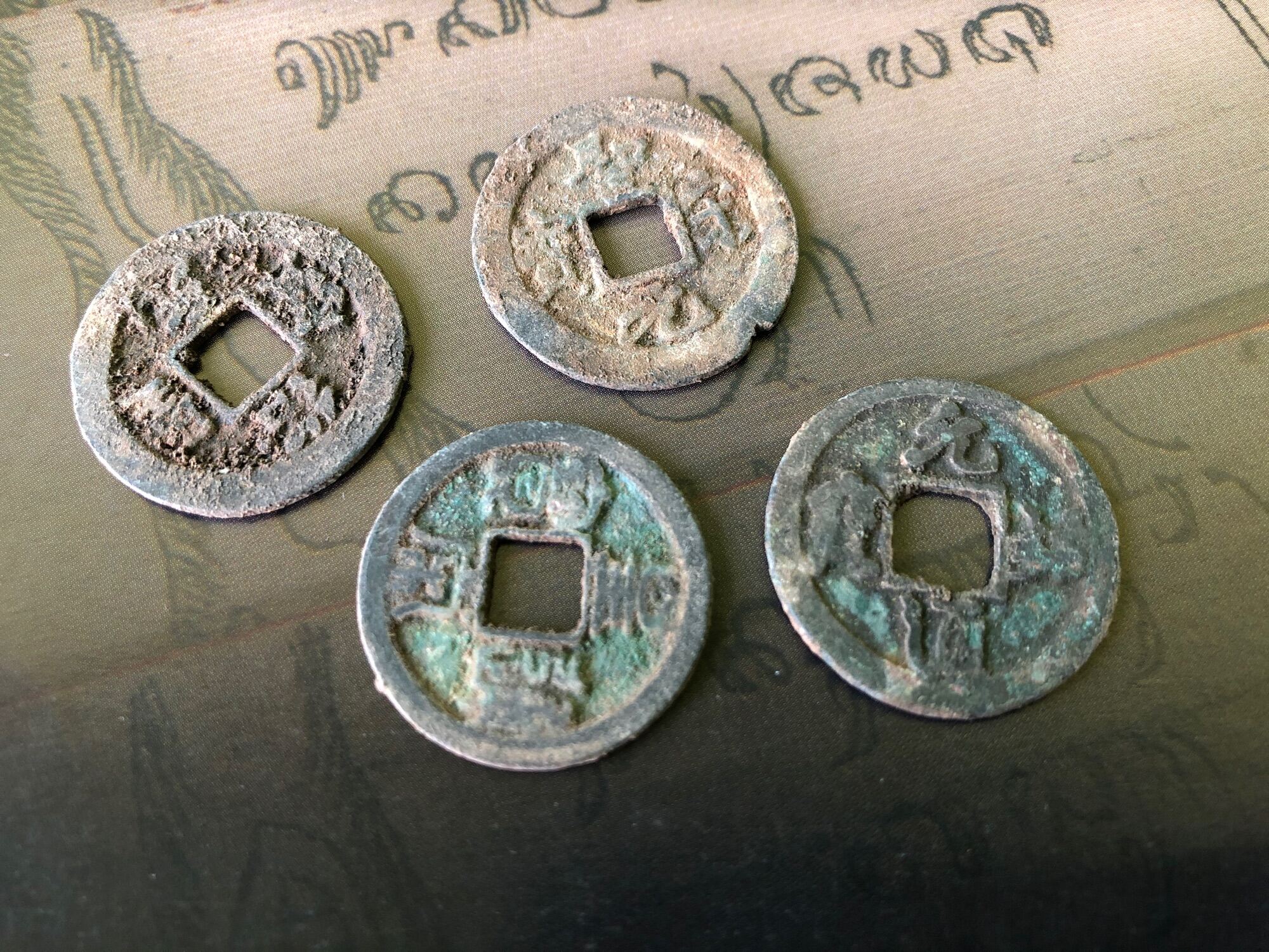 Uang Kuno Gobok Majapahit K3 atau Koin Gobog Temuan atau Uang Kepeng Perunggu | Lazada Indonesia