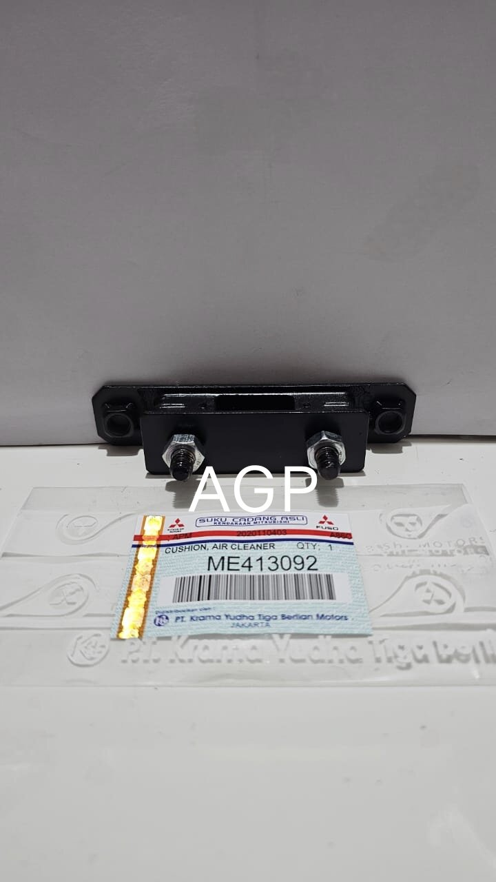 Bottom air filter bracket Ori canter ps125 ps110 me413092 Harga 27,005 rupiah*Gratis Ongkir
