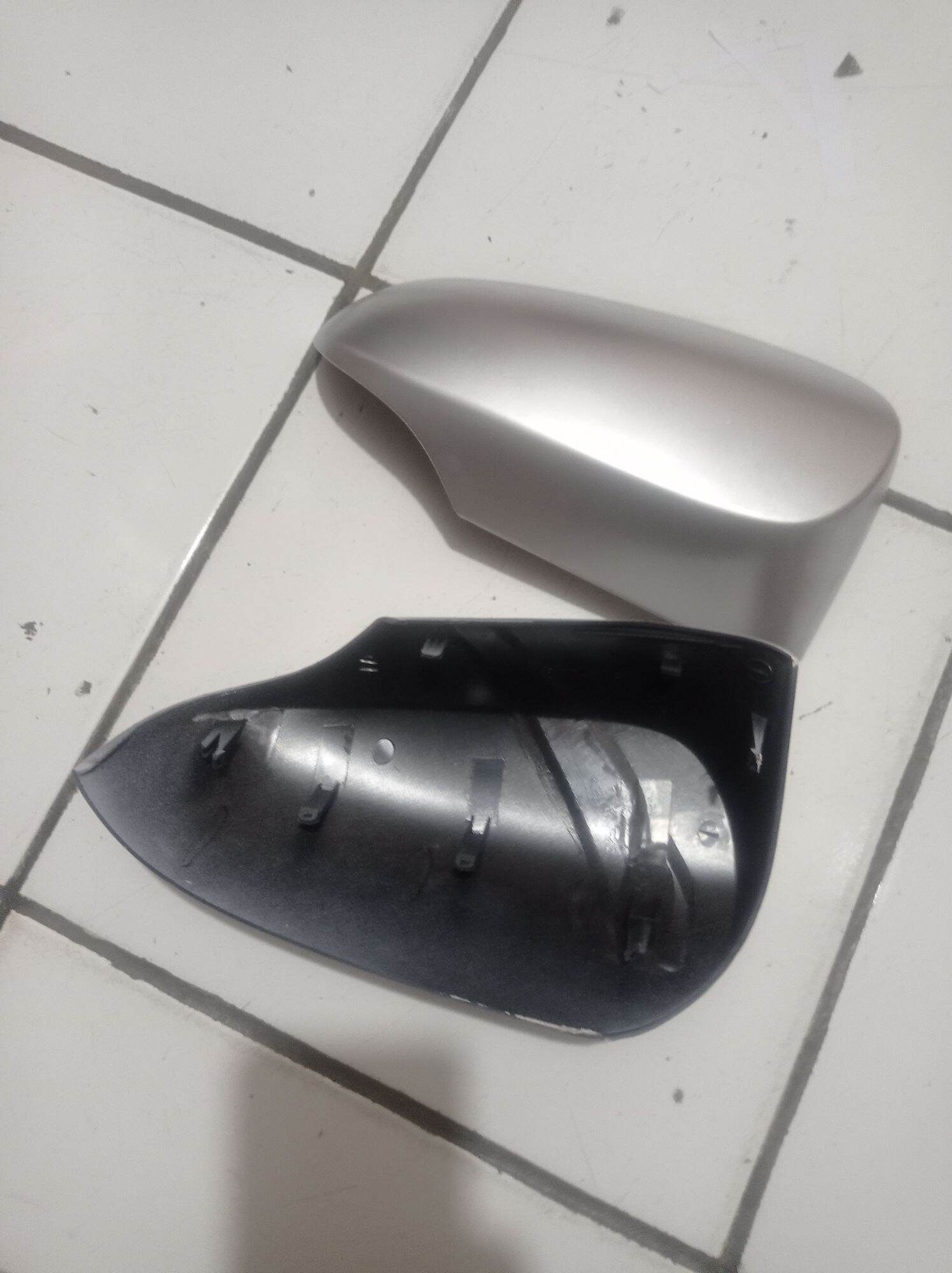 Lampu Sen Spion dan cover spion Toyota CALYA SIGRA Vios Yaris Camry Altis Harga  59,000 Ringgit*Penghantaran Percuma