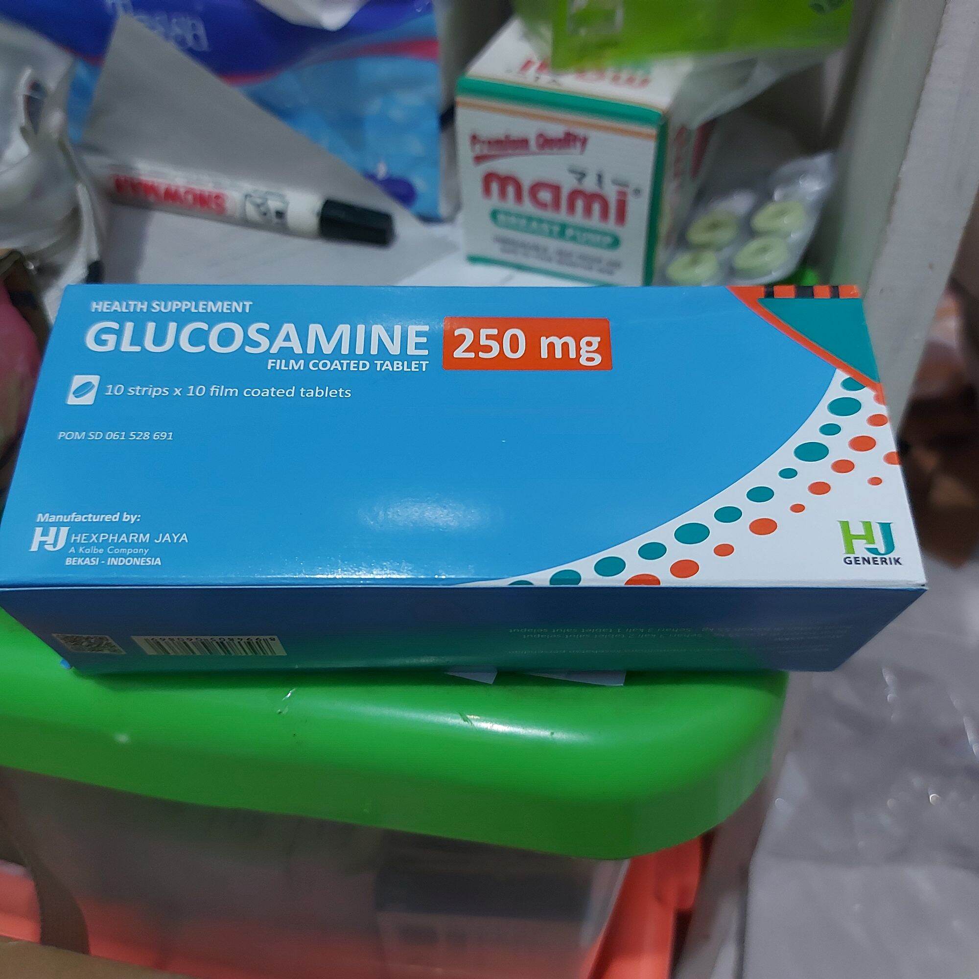K2W Glucosamine HJ 1 strip isi 10 Tablet Obat Glukosamin Glucosamin