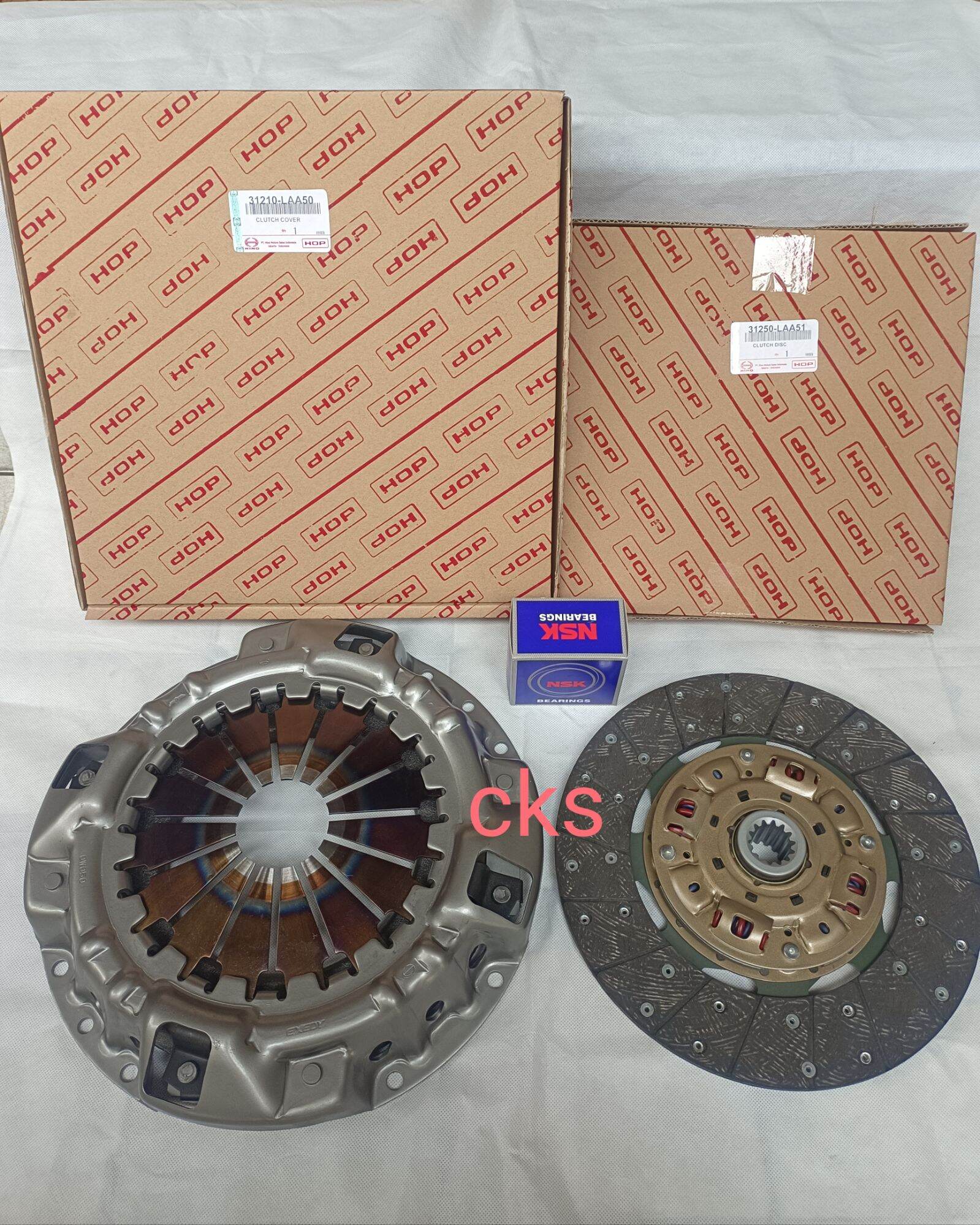 kopling set kopling matahari set ht hino dutro 125ht 130ht Harga 1,080,000 rupiah*Gratis Ongkir