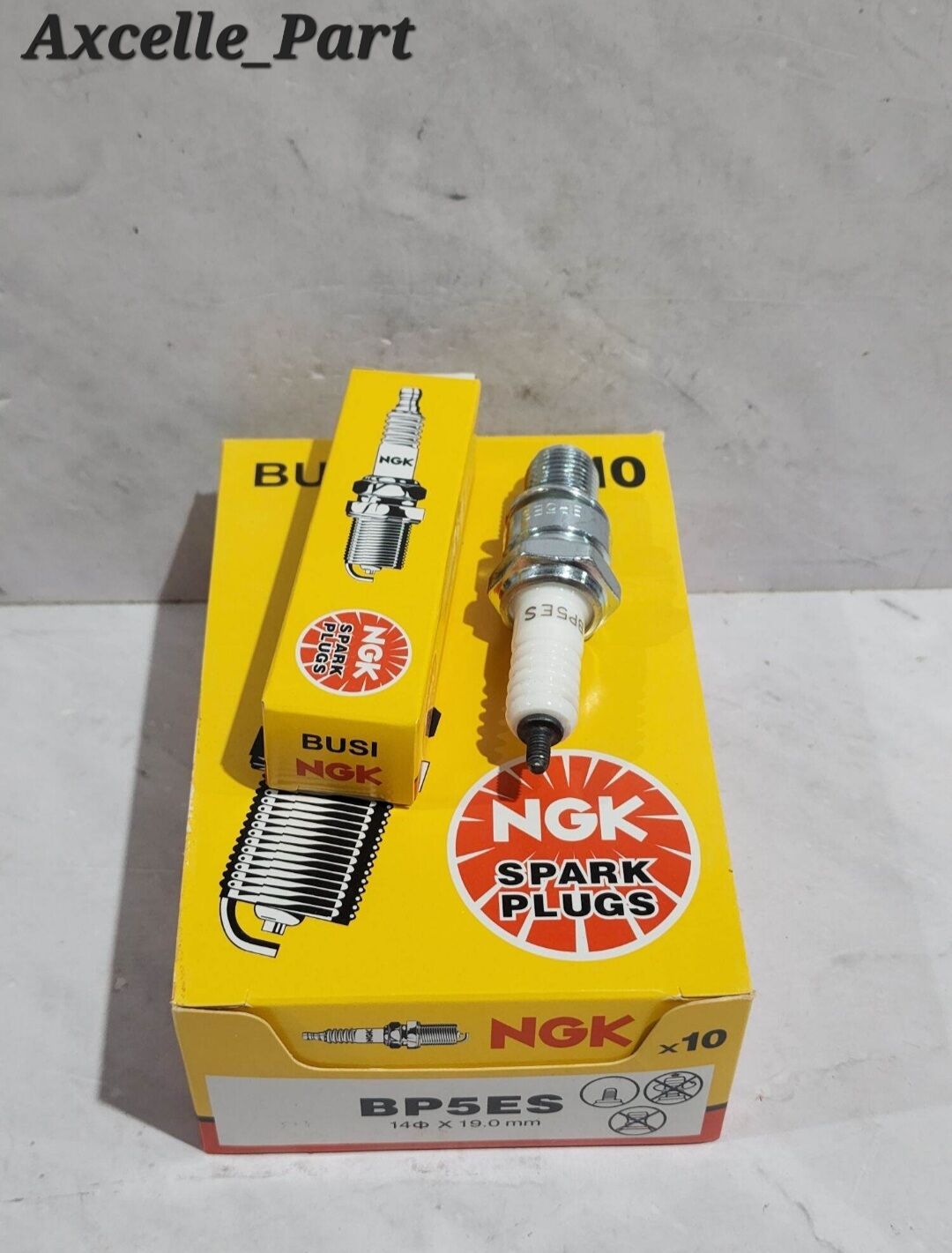 SPARK PLUG BUSI SATRIA FU TOYOTA KIJANG BP5 NGK ISI 10 Harga 62,500 rupiah*Gratis Ongkir