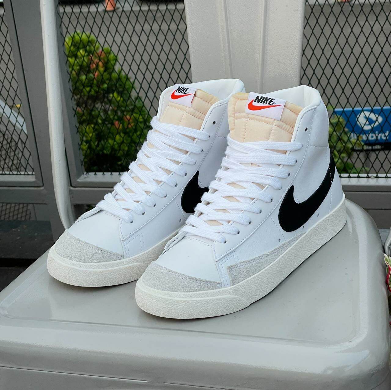 nike blazer mid 77 2021