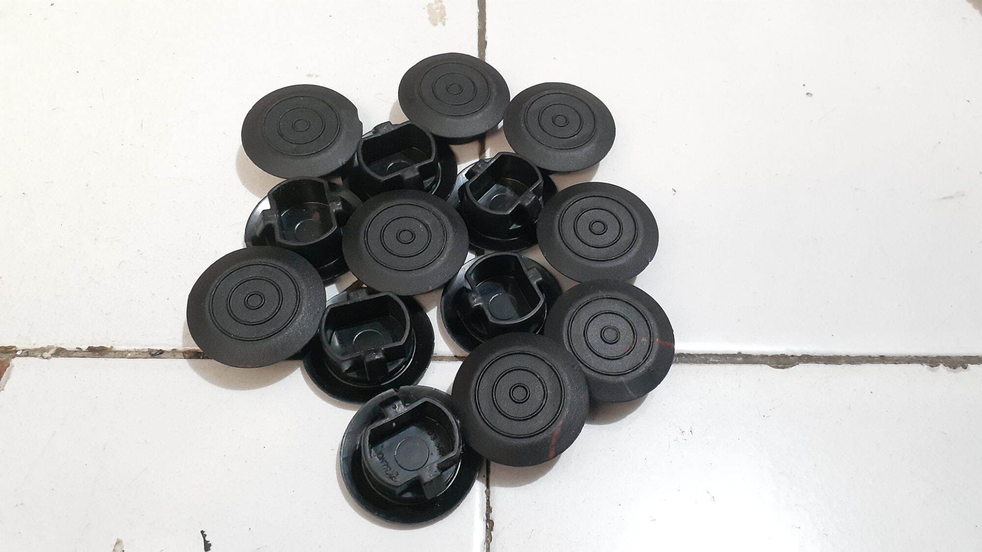 Klip Kancing Body Kit Toyota Original Avansa Xenia Agya Alya Innova Bisa Universal Harga 6,000 rupiah*Gratis Ongkir