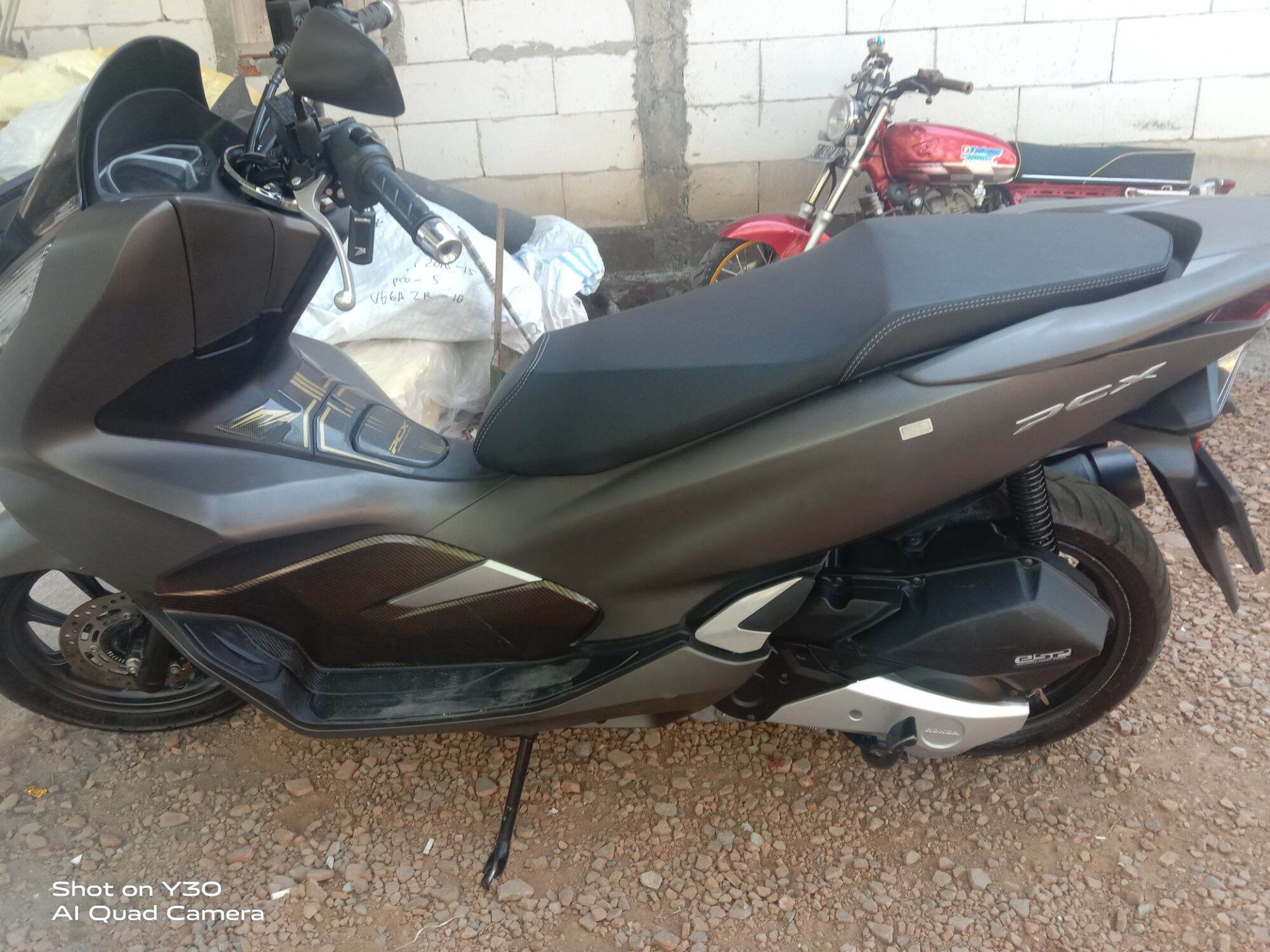 Jok slim honda pcx 150 / pcx 160 | Lazada Indonesia