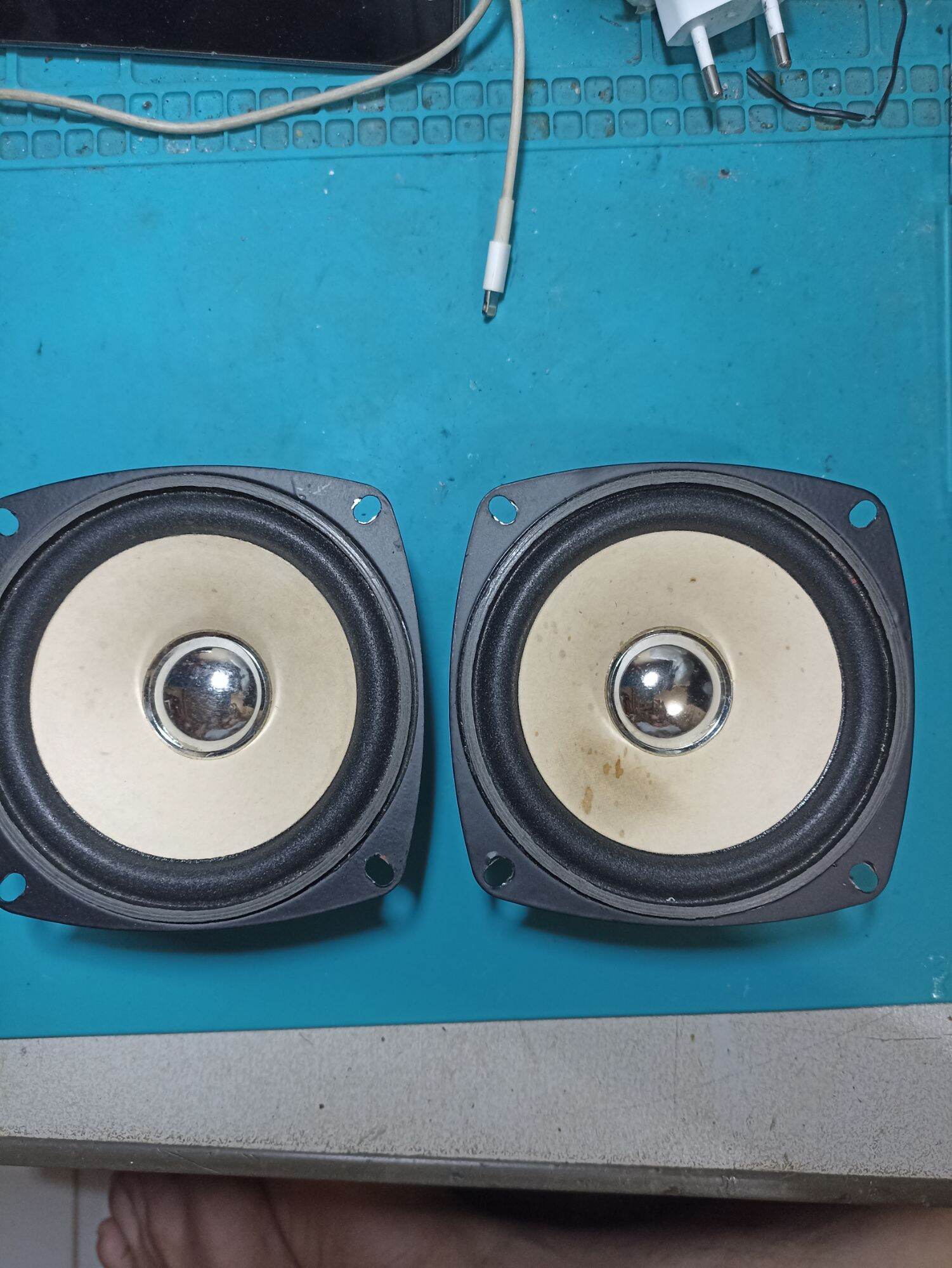 Difference 2 Ohm 4 Speaker 