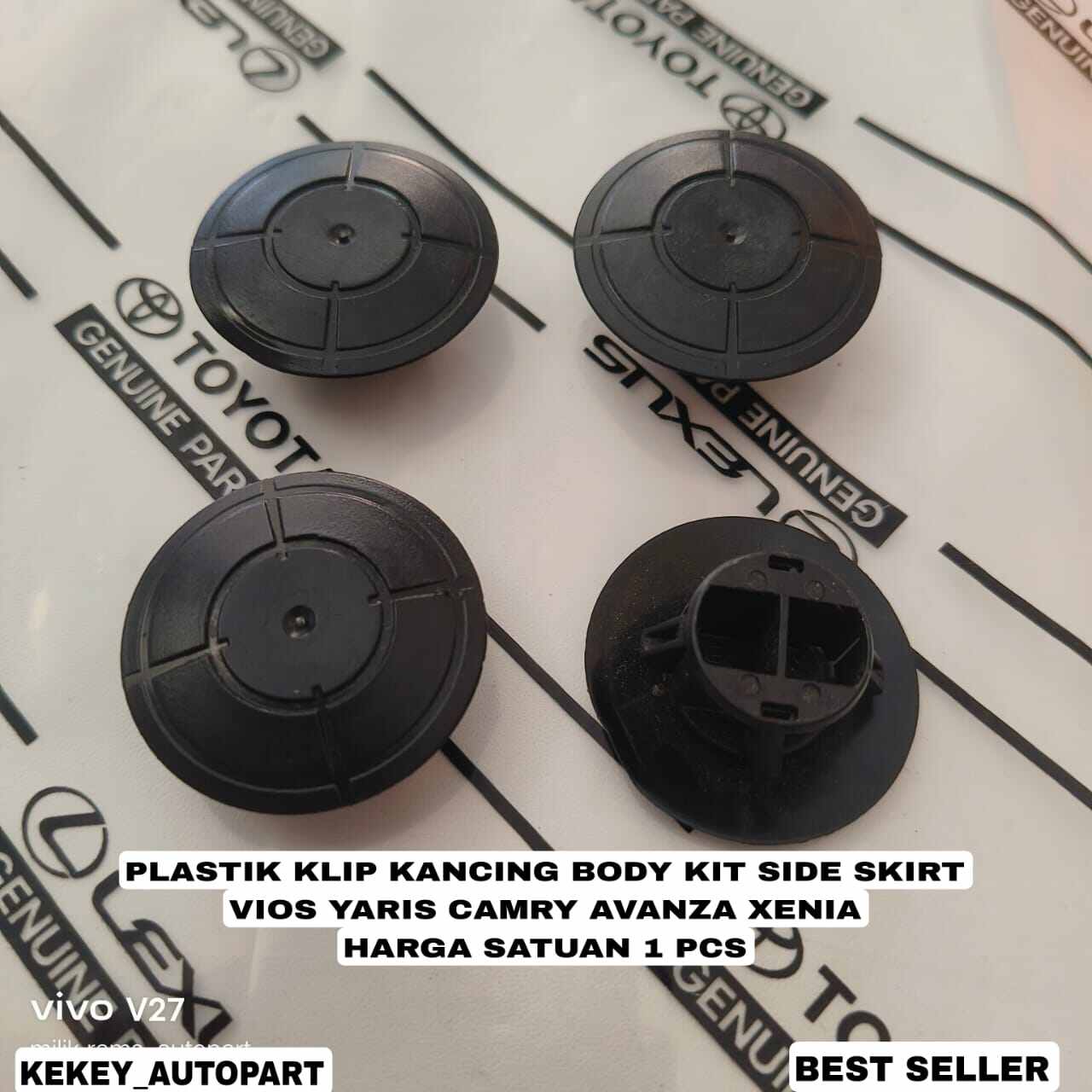 kancing klip plastik tutup lubang bodykit side skirt vios yaris original Harga 5,000 rupiah*Gratis Ongkir
