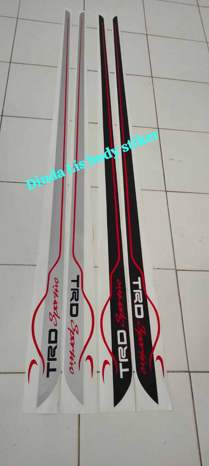 stiker mobil TOYOTA TRD INNOVA New Giá 57,500 Đồng*Miễn phí vận chuyển