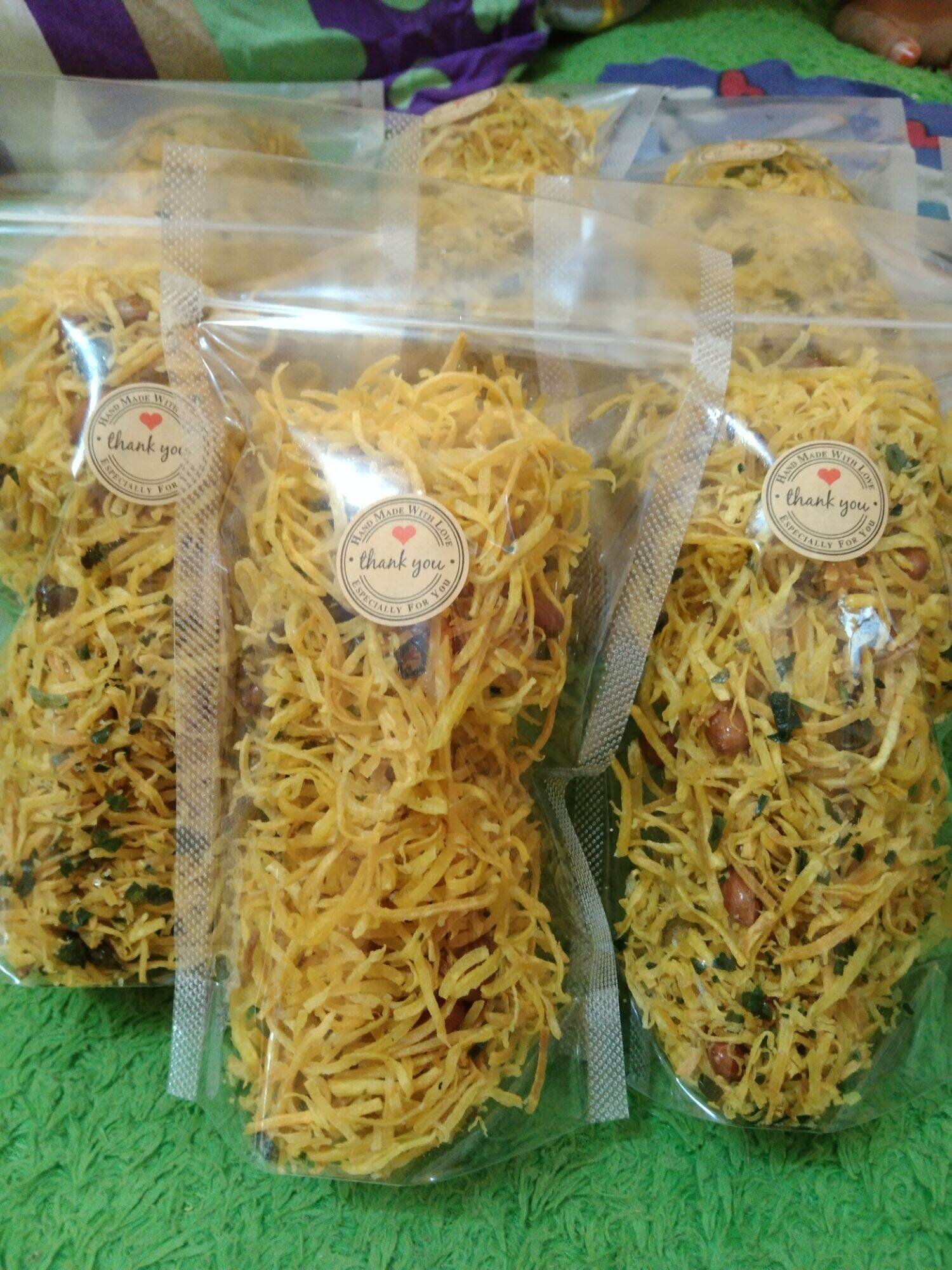 Jala Rambat serundeng ubi jala / serundeng ubi rambat / serundeng khas Sumbar ...