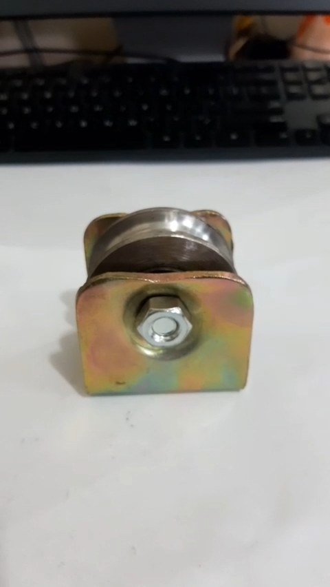 Roda Besi AS 7CM Behel (U) Untuk roda pintu dan pagar besi behel ...