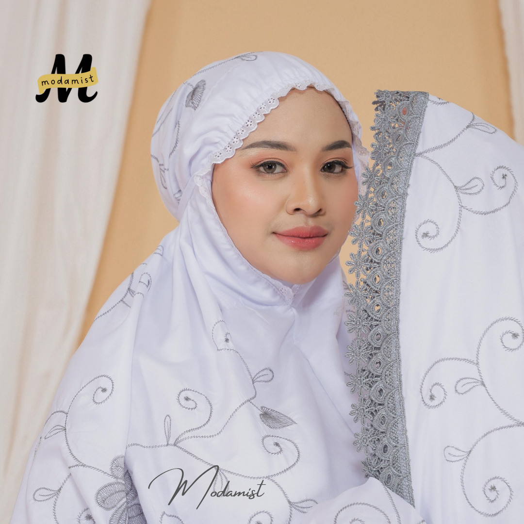 Embroidered lace for women