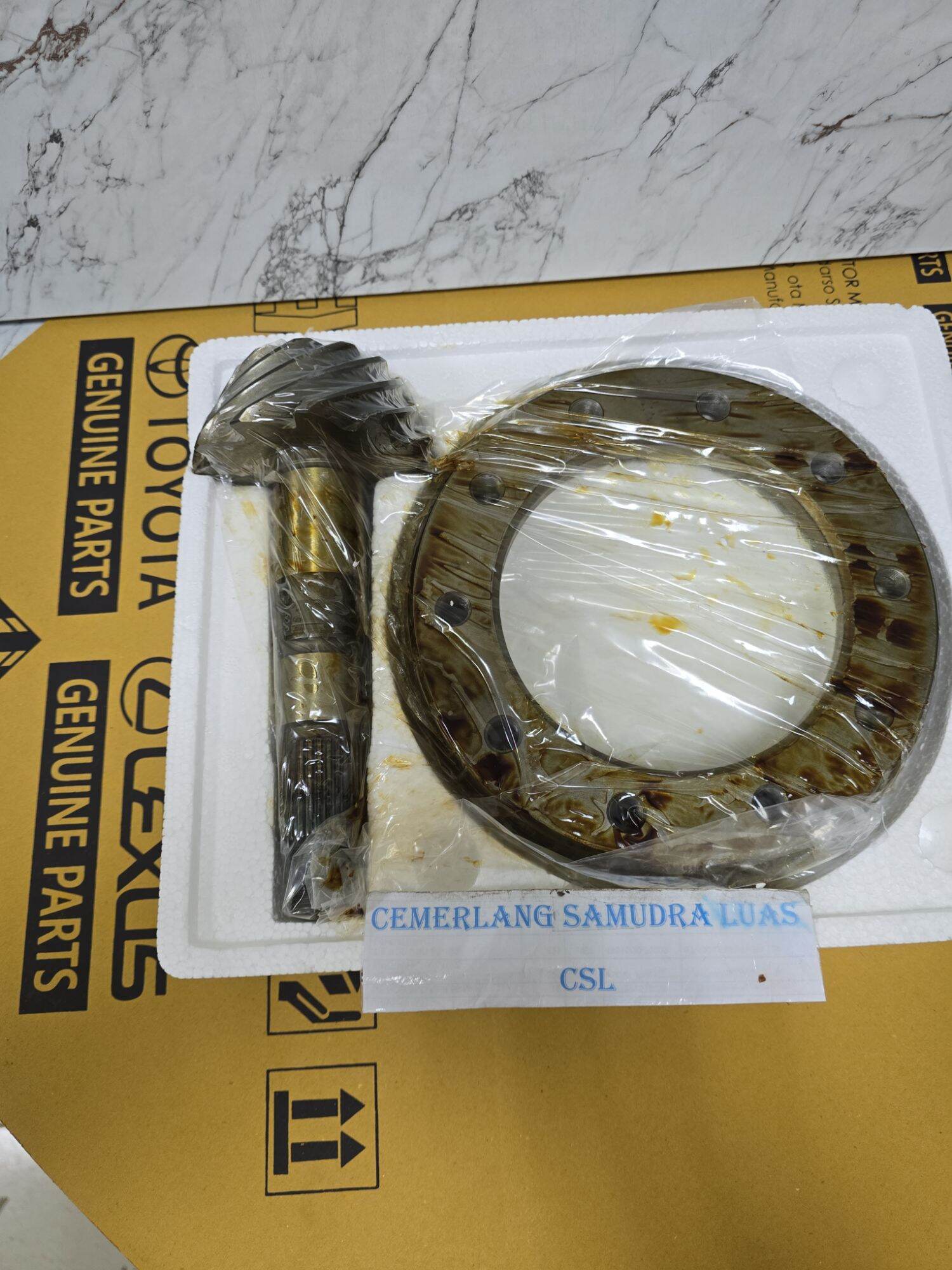 Hilux Revo new 300cc 12x43 front gear set moon pineapple tooth 41201-79095 Harga 1,250,000 rupiah*Gratis Ongkir