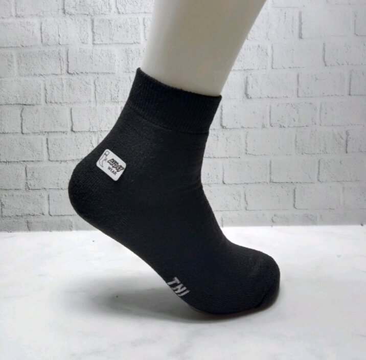 Tni Sports Socks, Plain Black, Thick, 3/4 Model for Adult Men, Soft Cotton Spandex Material and Not Hot Harga 9,900 rupiah*Gratis Ongkir
