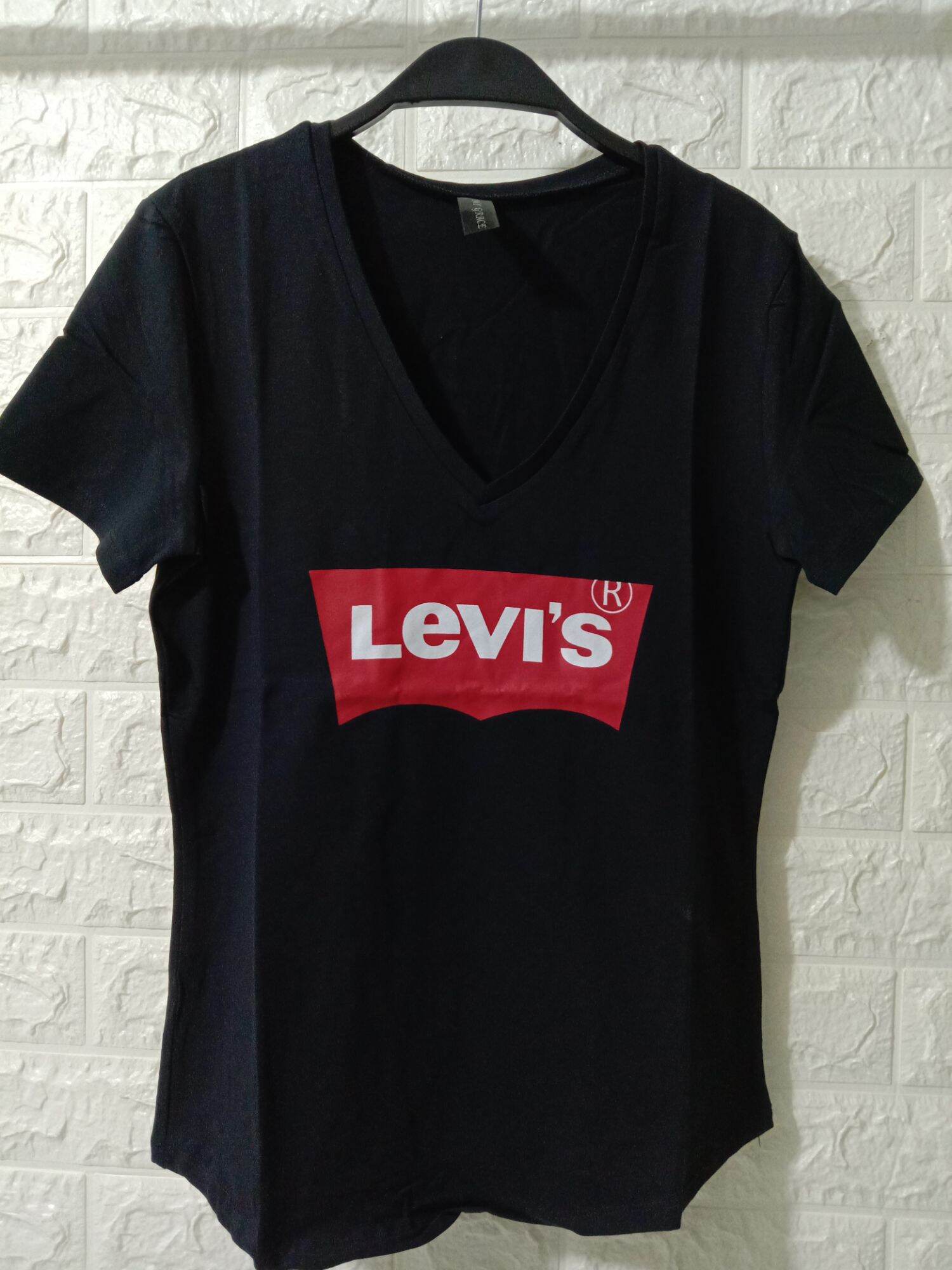 ATASAN PAKAIAN  WANITA KAOS IMPORT TULISAN  LEVIS SABLON 