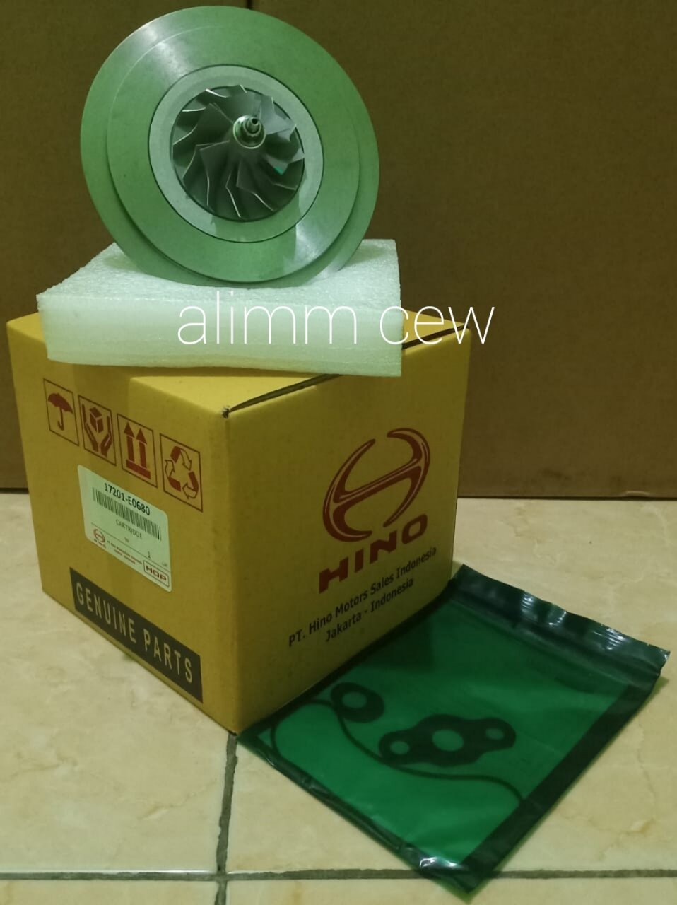Catridge Turbo Isi Turbo Toyota Hino Dutro ht130 12v 130ht 125ht 12volt Mrek Asli Hino Harga 1,150,000 rupiah*Gratis Ongkir