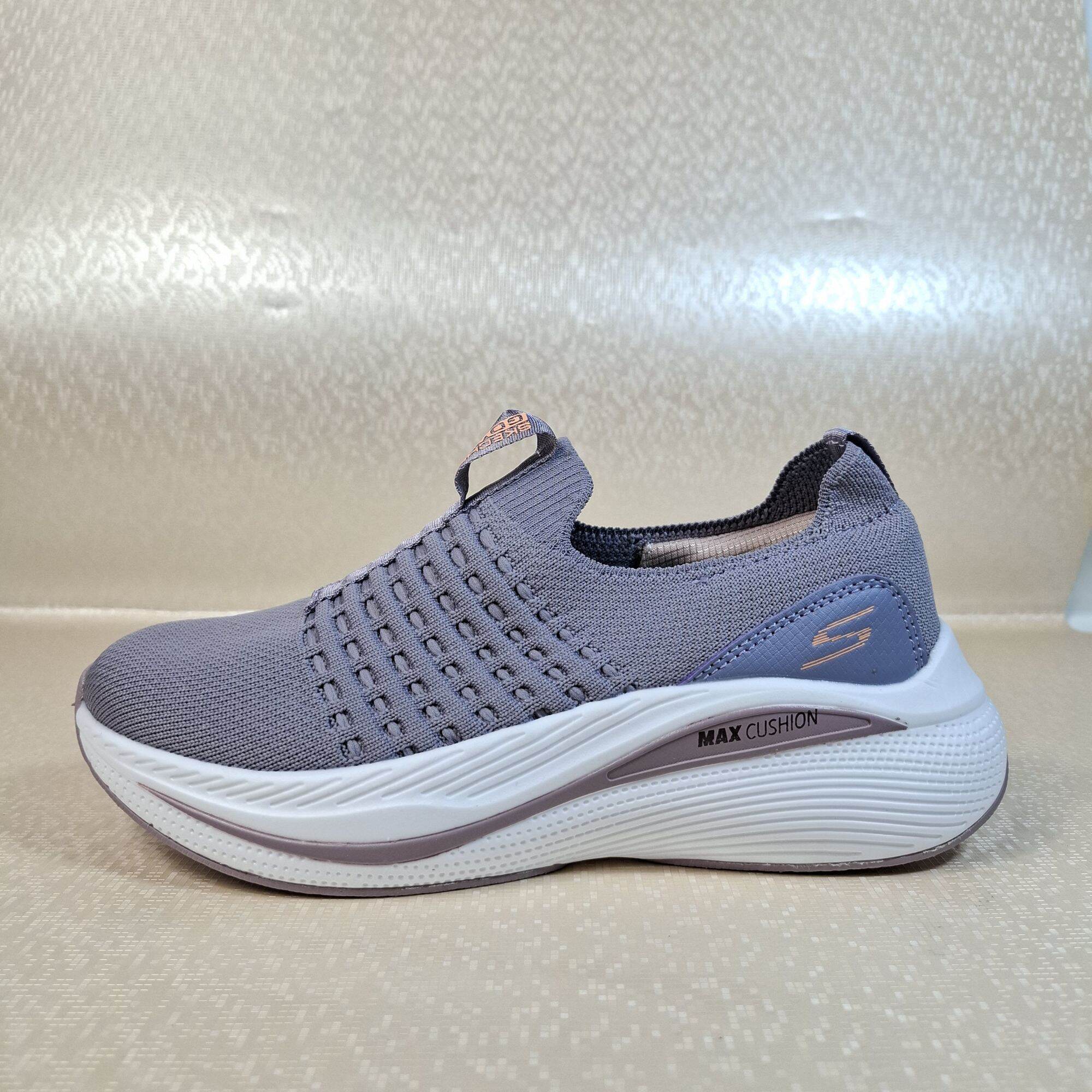 Jual Skechers Bobs Sport Terbaru Online dengan Harga Terbaik