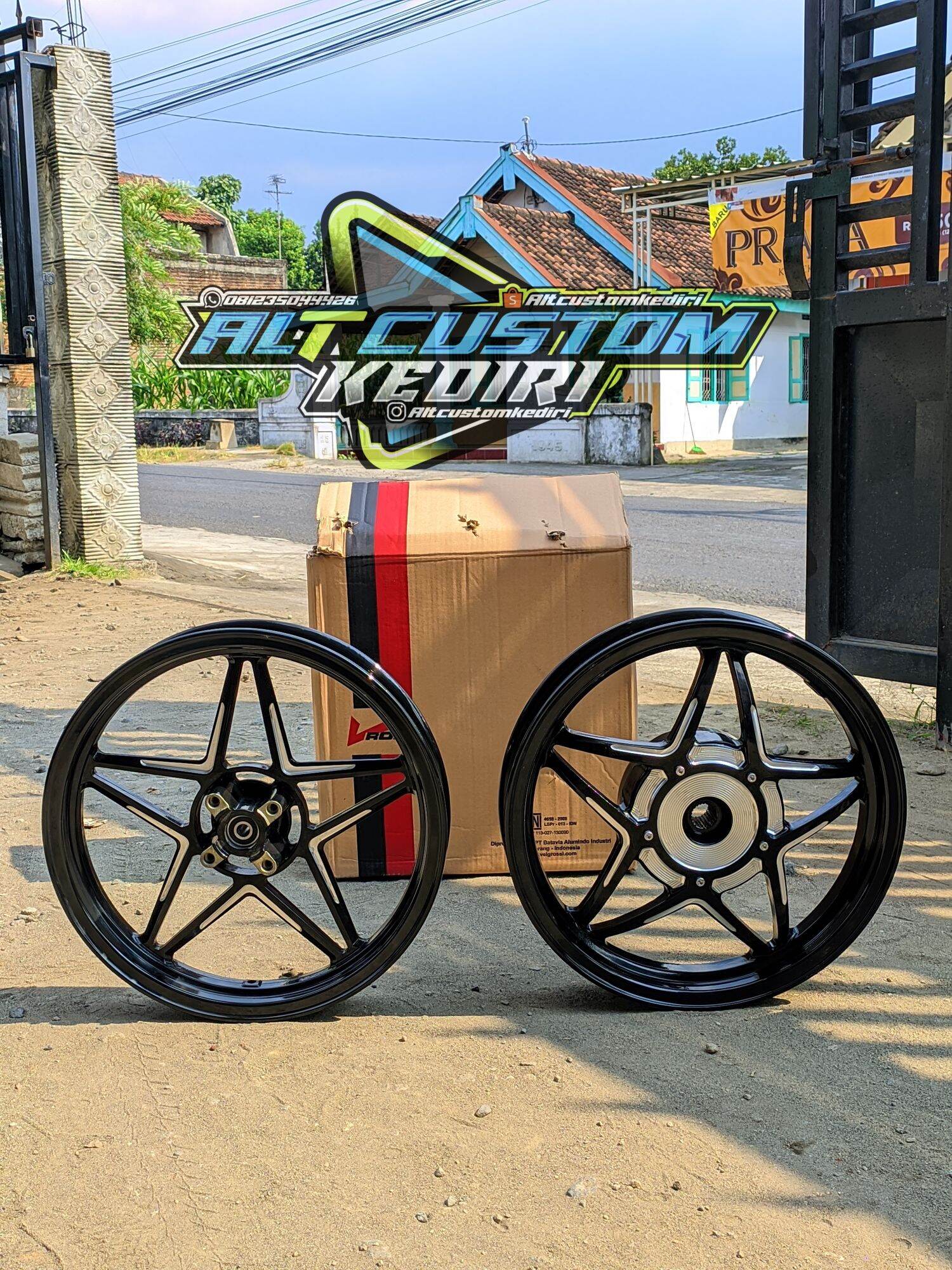 Velg V-Rossi VENOM ORBIT X ( VARIO 125 - 150 ) RING 14 Harga 1,349,999 rupiah*Gratis Ongkir