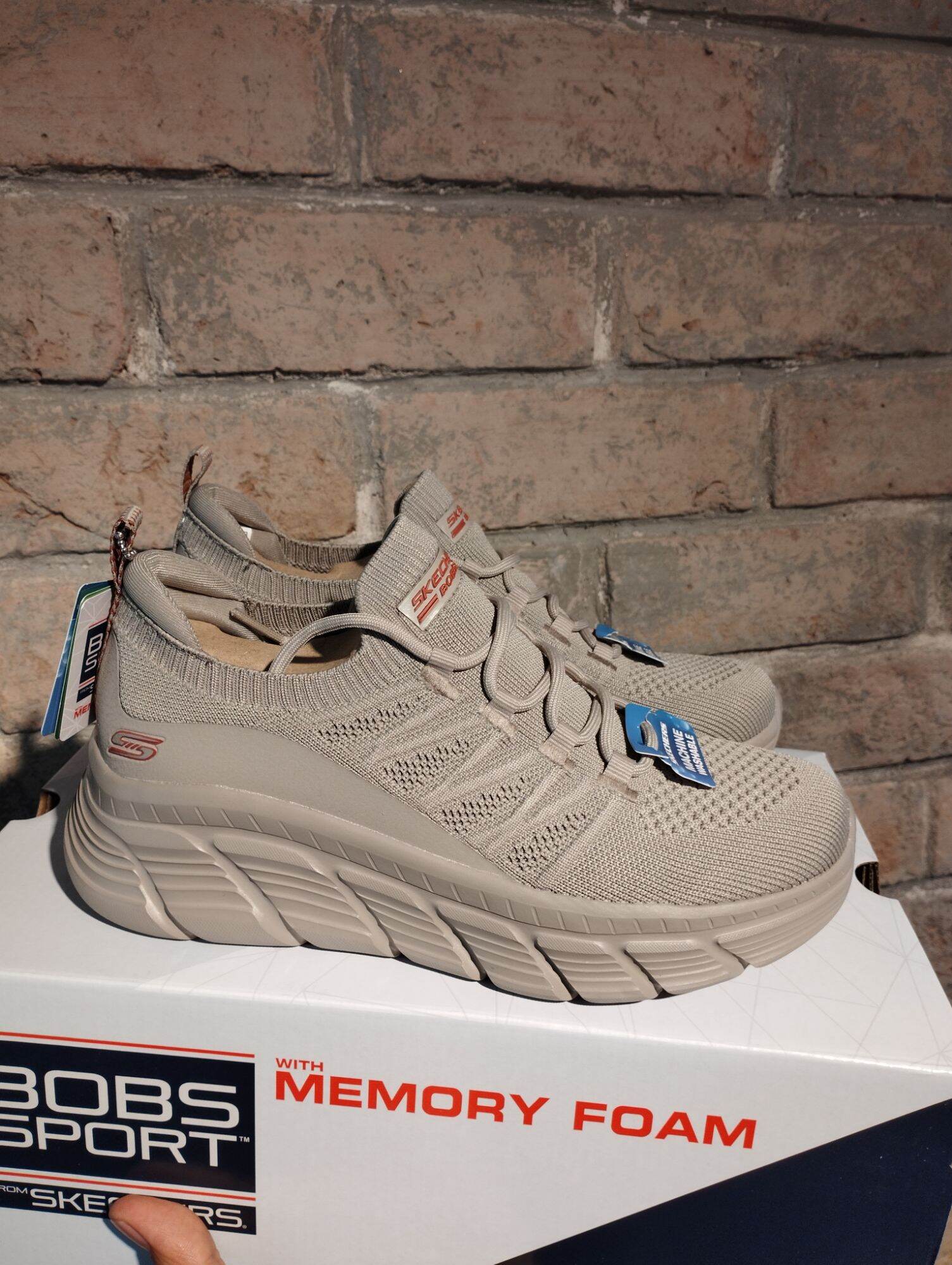 NEW ARRIVAL SEPATU SKECHERS BOBS B FLEX HI Sepatu Low-Cut