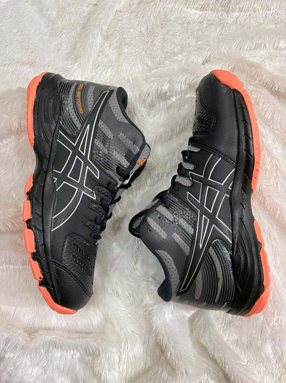 sepatu asics gel beyond