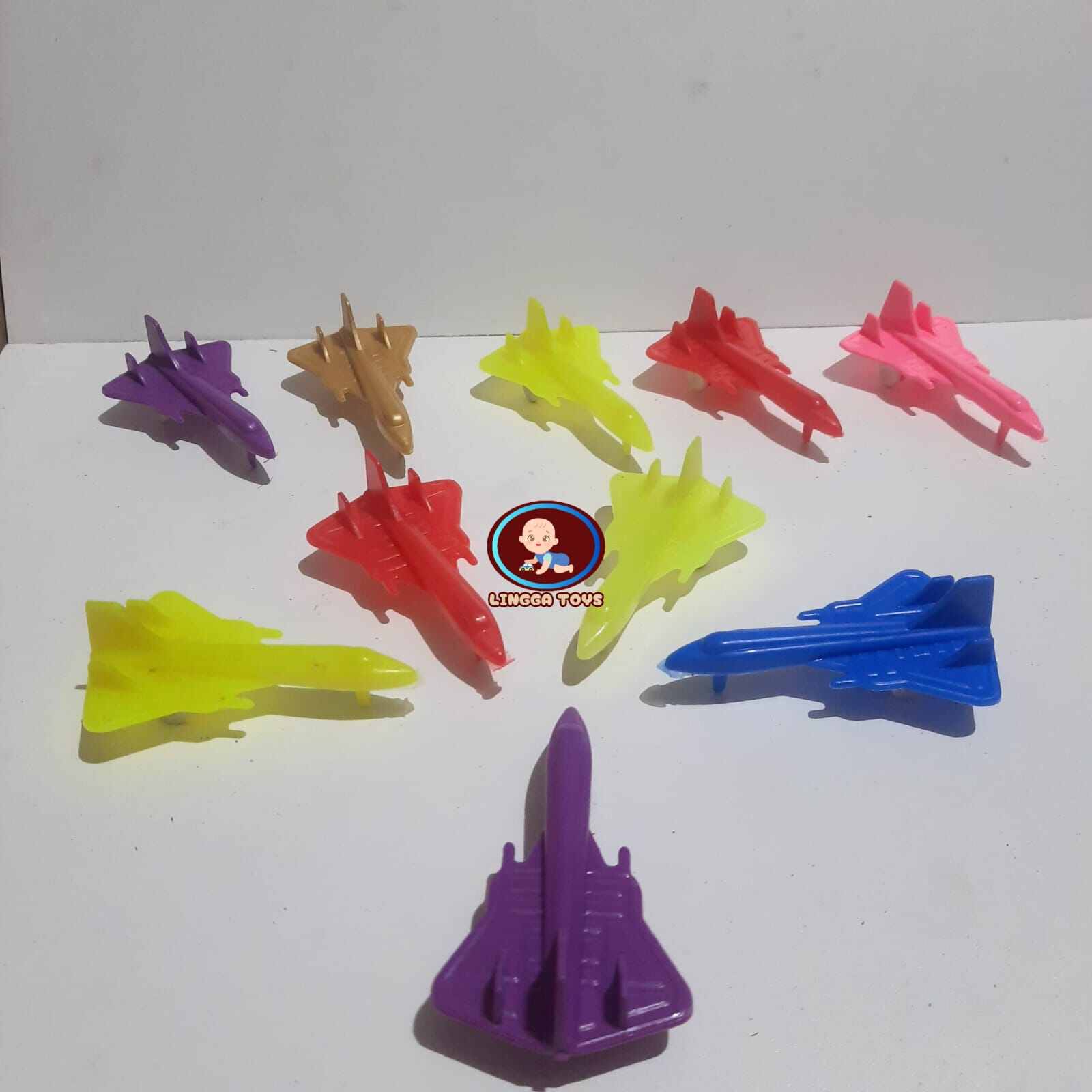 Mainan pesawat jet tempur hbr kapal jet / pesawat kecil (250 gram, isi