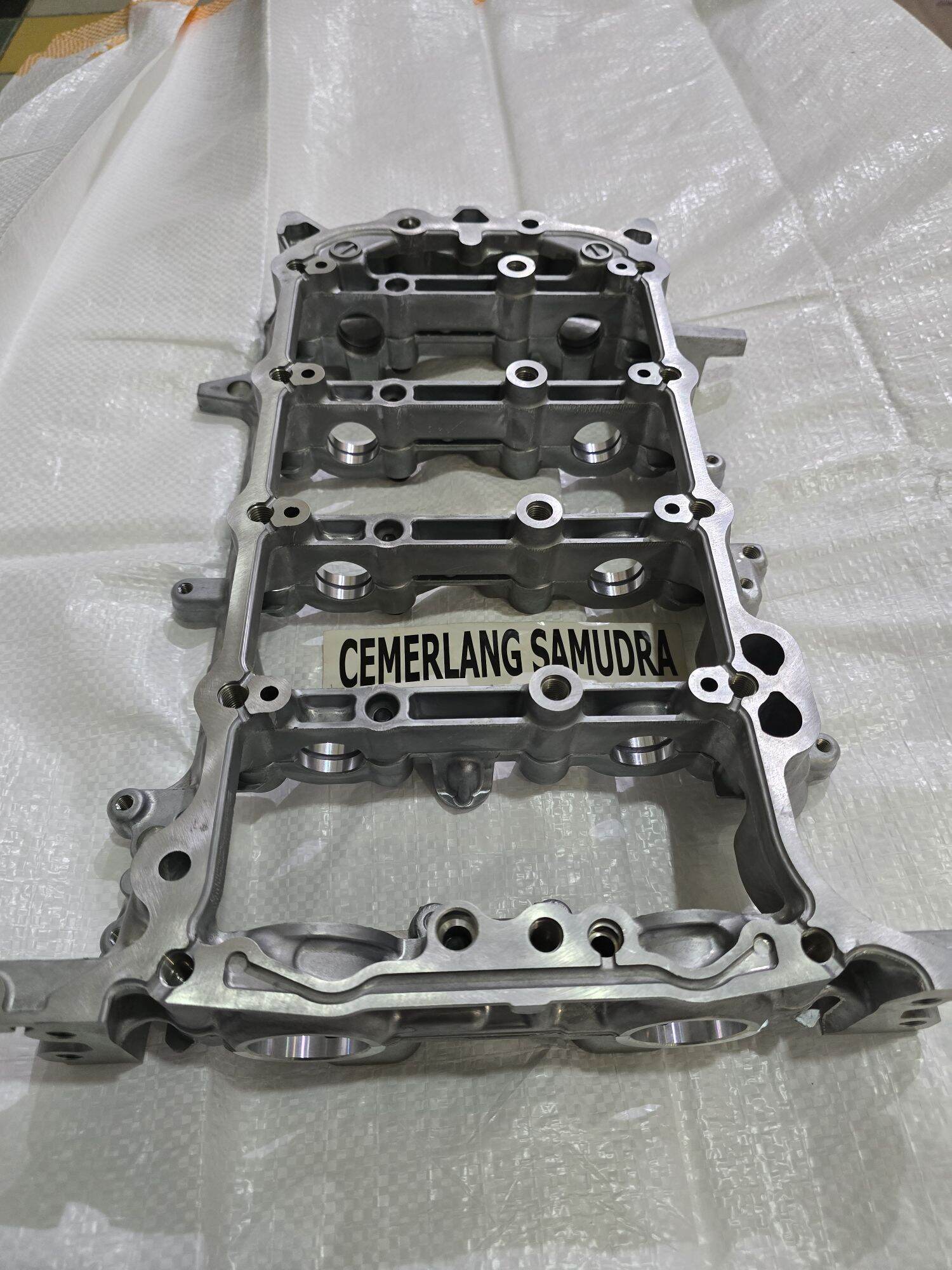 DUDUKAN NOKEN AS CAMSHAFT ,HOUSING SUB ASSY CAMSHAFT 11103-OY040 TOYOTA CALYA SIGRA GRAND NEW AVANZA BARU ORISINIL Harga 1,100,000 rupiah*Gratis Ongkir