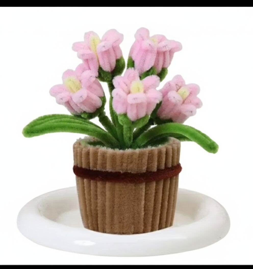 Mercy Bunga Tulip Kawat Bulu Varian Baru dengan Warna Cerah dan Unik dalam Pot Kecil dan Cantik Biru Hadiah Putih Hijau Kuning Merah plastik pe wrapping pink dolar rambat tembok rubber tree baby breath kembang durian Paket Sukulen Hitam artificial